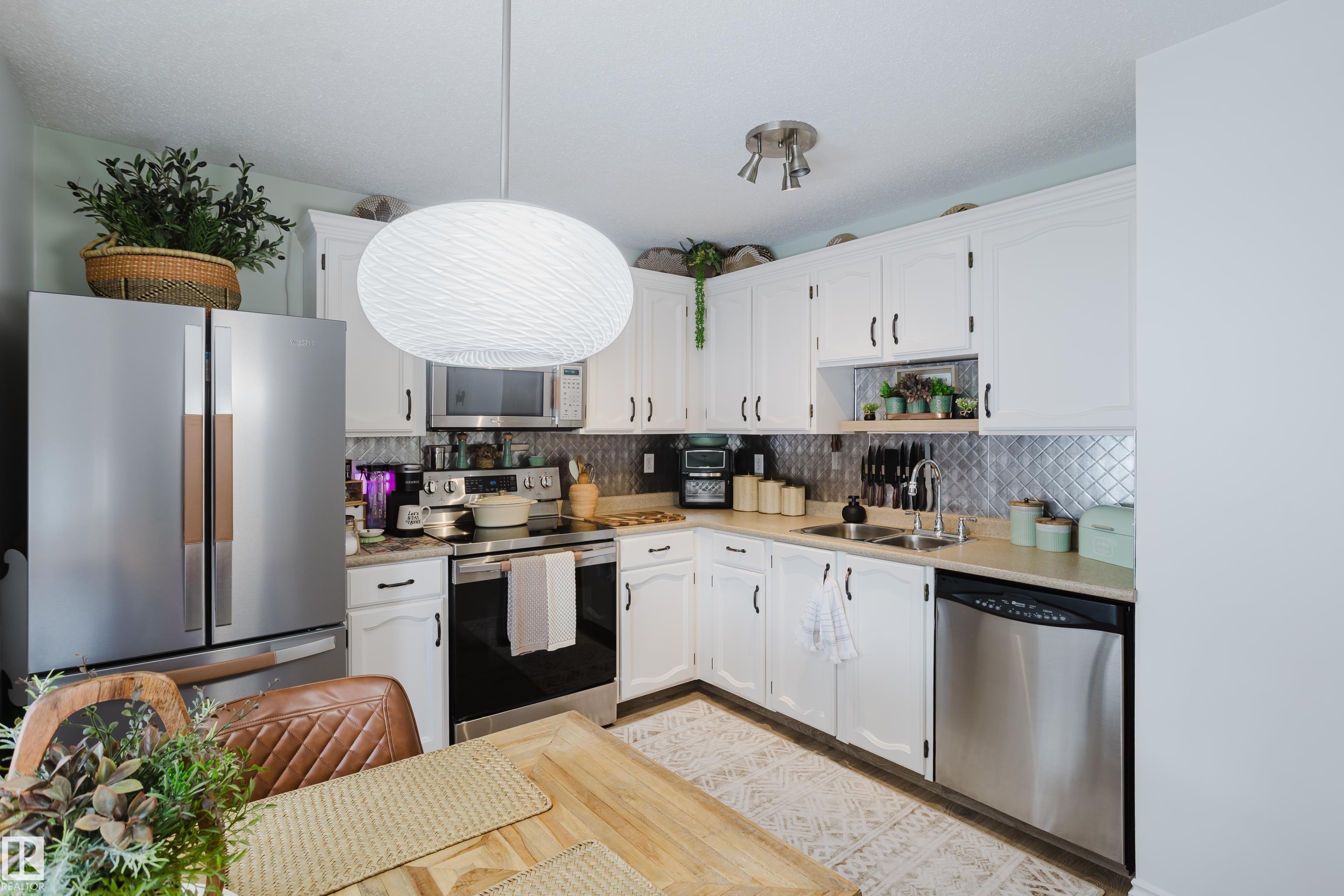 Photo 9 at 8245 94 Avenue, Pineview Fort Sask., Fort Saskatchewan