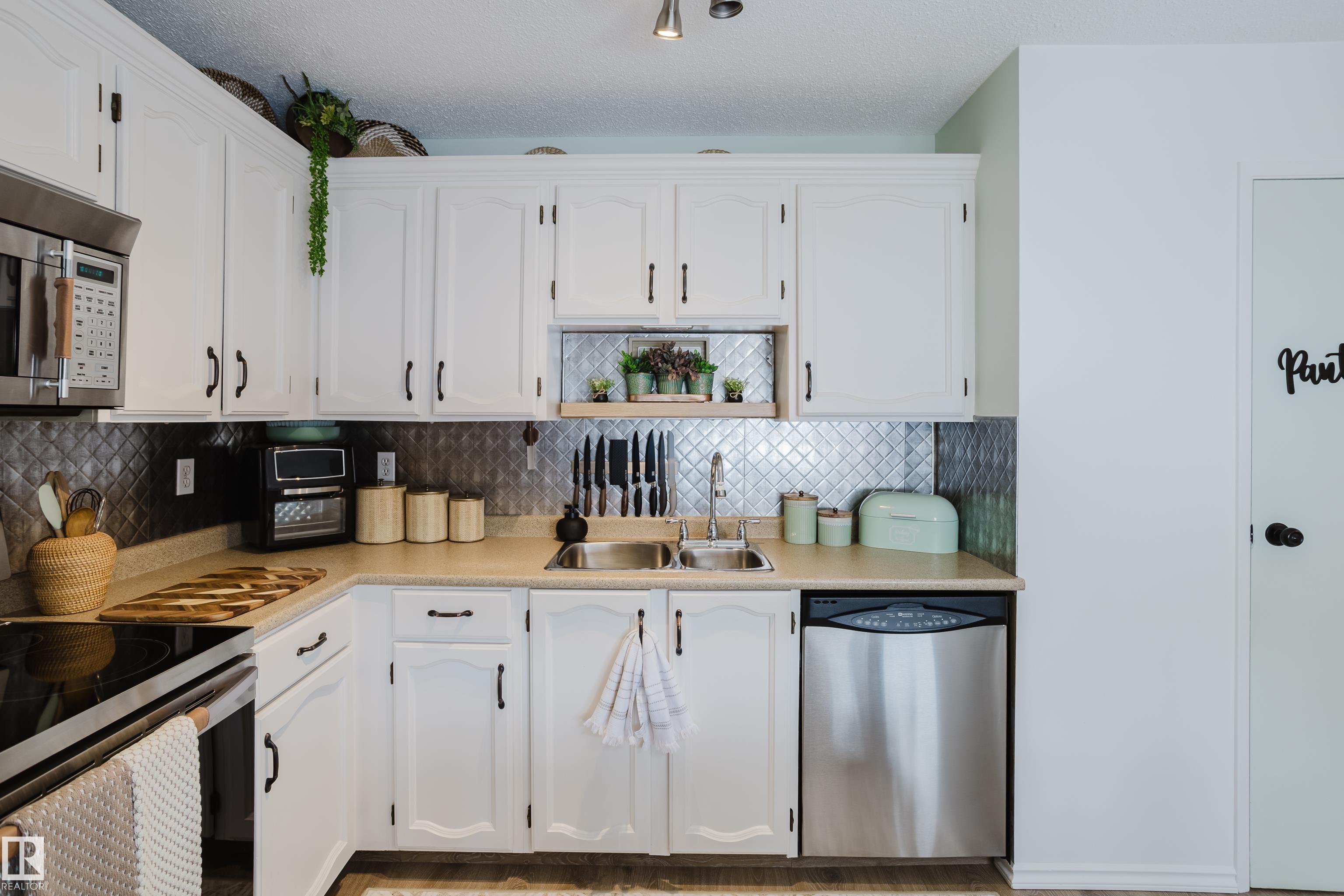 Photo 10 at 8245 94 Avenue, Pineview Fort Sask., Fort Saskatchewan