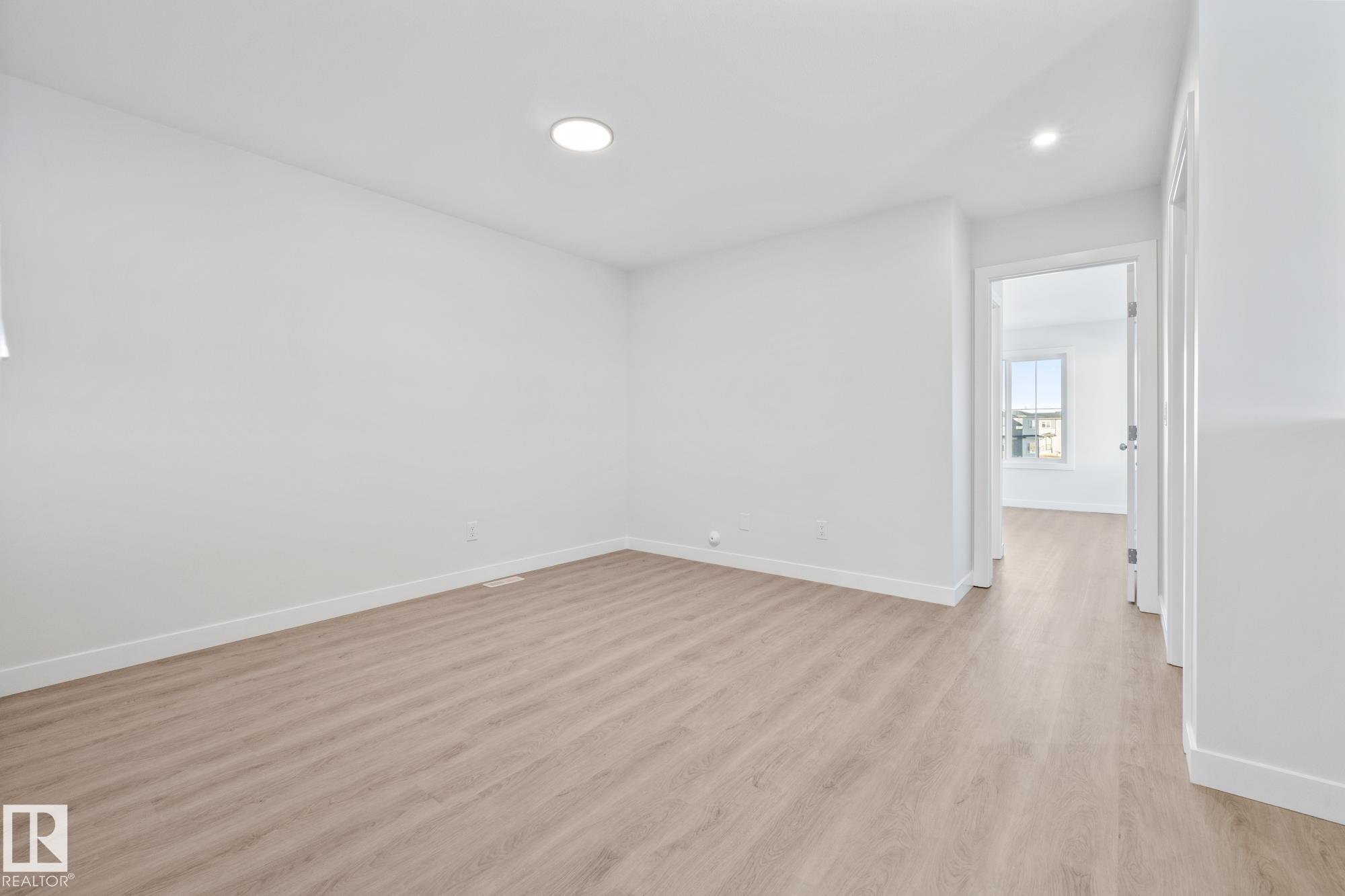 Photo 20 at 144 Honeysuckle green, Woodbend, Leduc