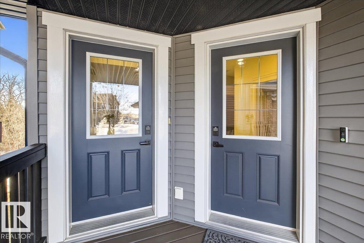 Photo 3 at 1440 Chahley Place NW, Cameron Heights, Edmonton