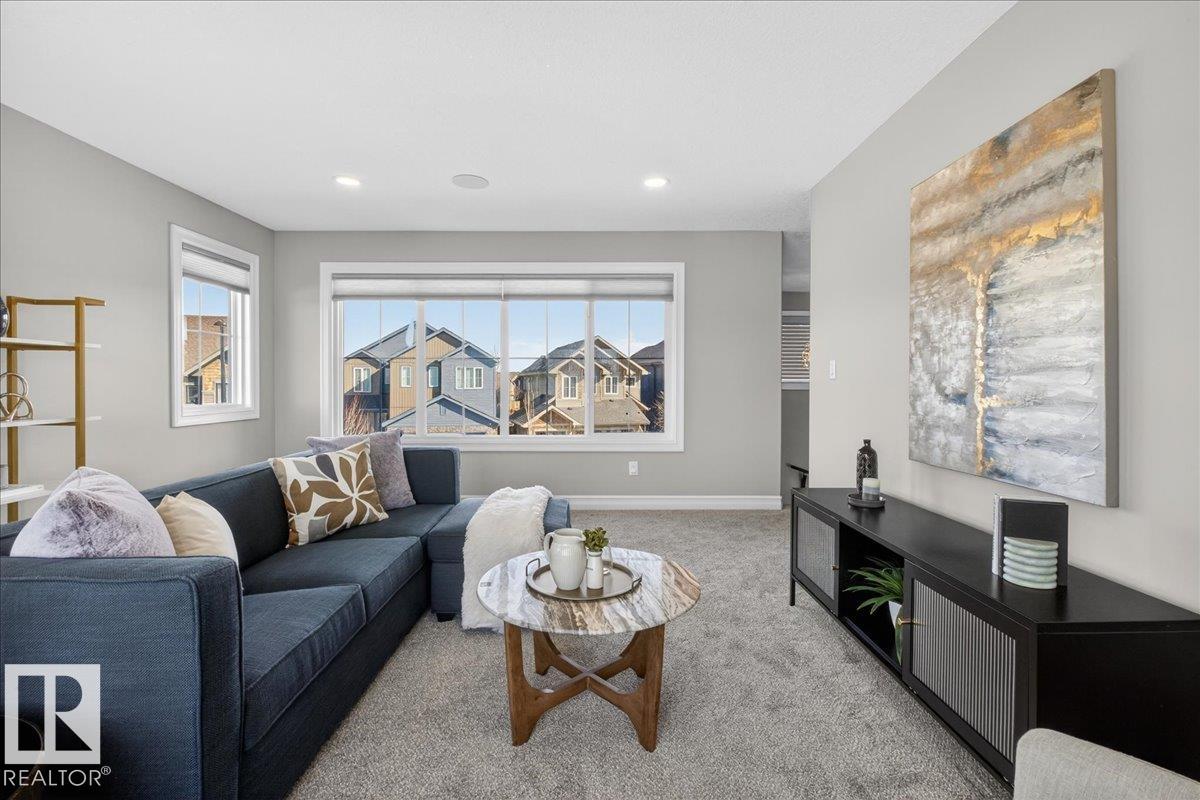 Photo 32 at 1380 Graydon Hill Way SW, Graydon Hill, Edmonton