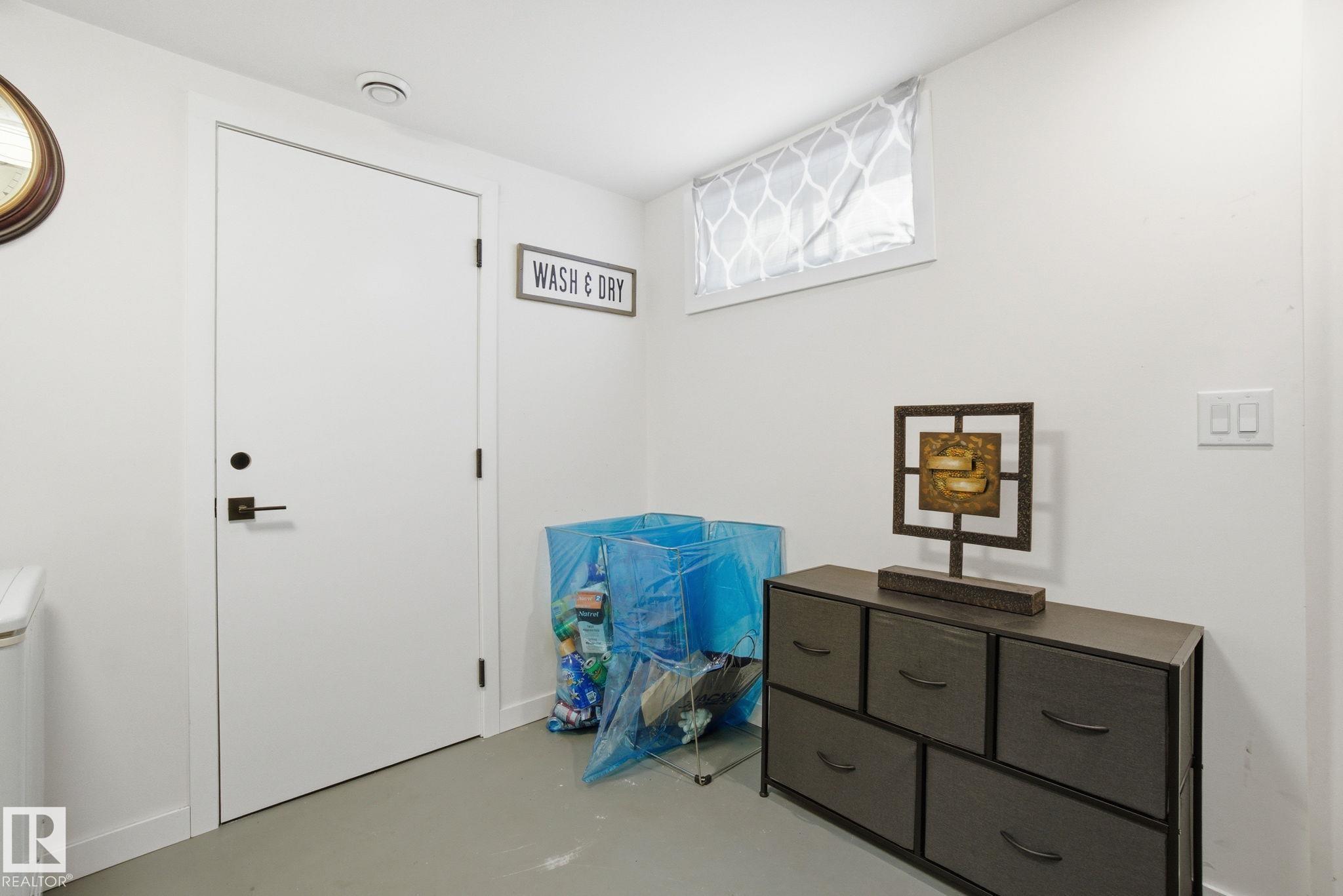 Photo 28 at 5110 57ave, Willow Park, Leduc