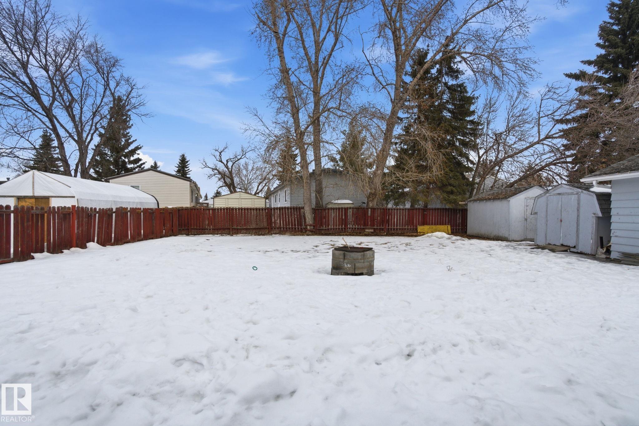 Photo 54 at 5110 57ave, Willow Park, Leduc