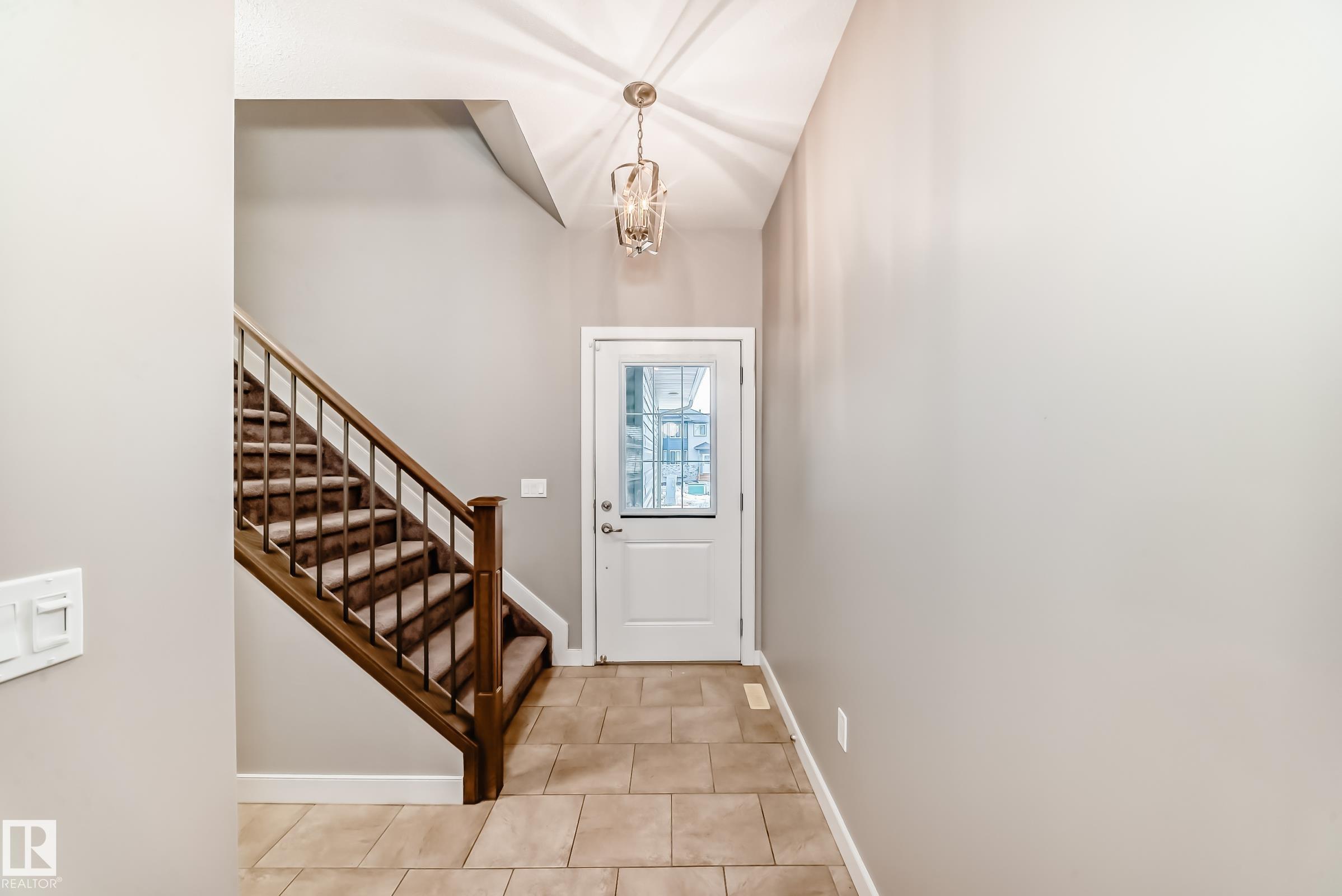 106 - 300 Awentia Drive, Deer Valley, Leduc