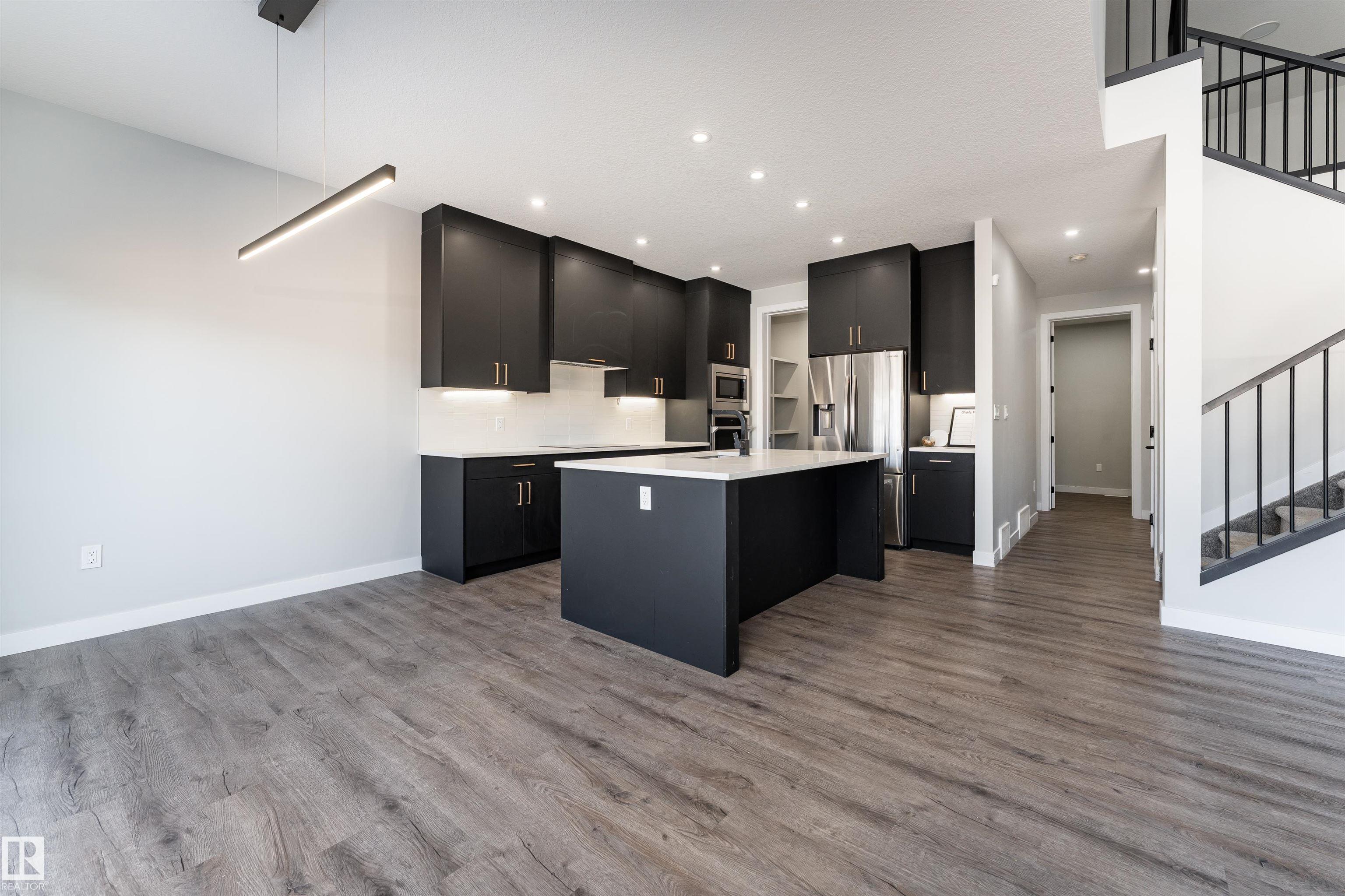 Photo 3 at 5211 Kimball Crescent SW, Keswick, Edmonton