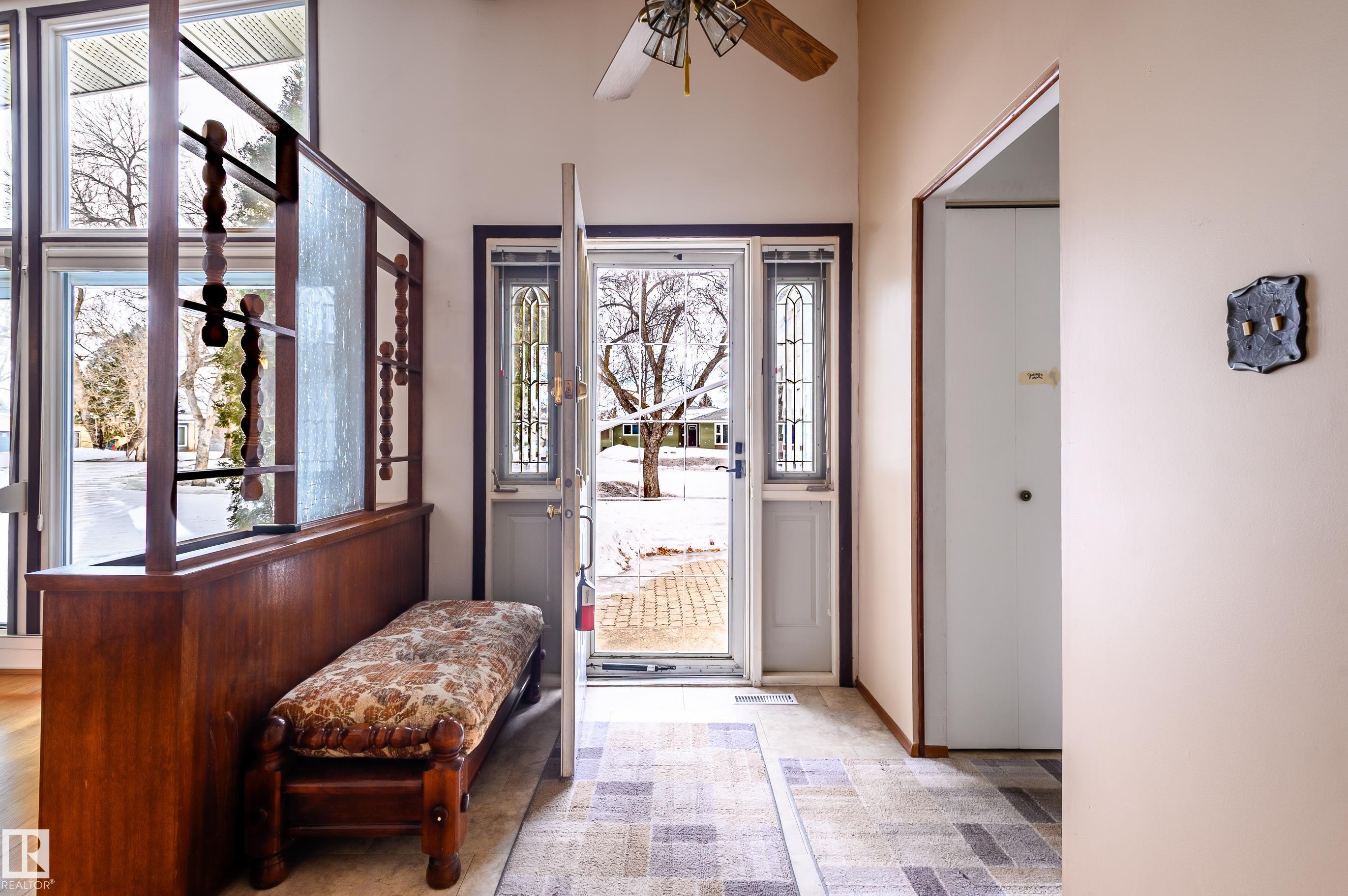 Photo 6 at 9709 90 Avenue, Sherridon Heights, Fort Saskatchewan