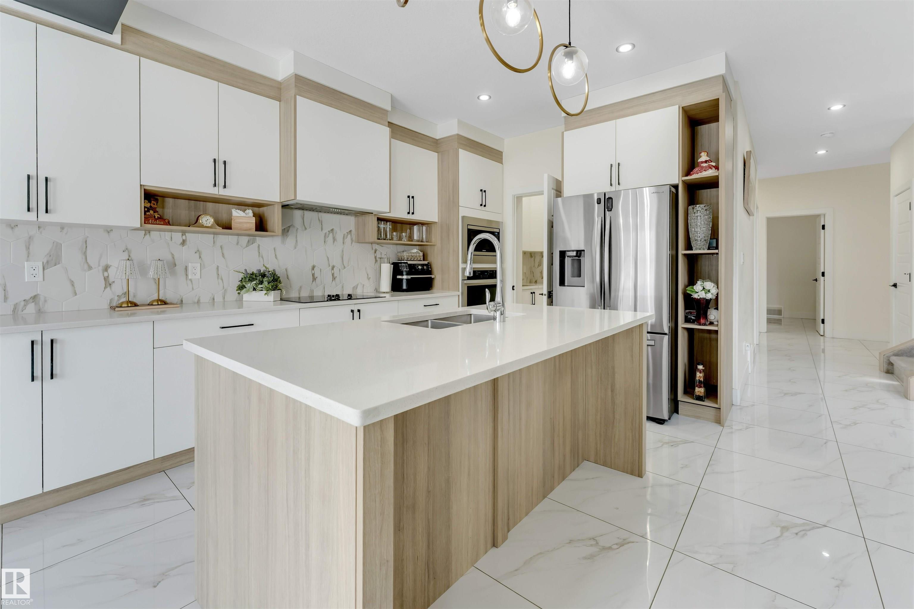 Photo 21 at 4207 38a Street, Triomphe Estates, Beaumont