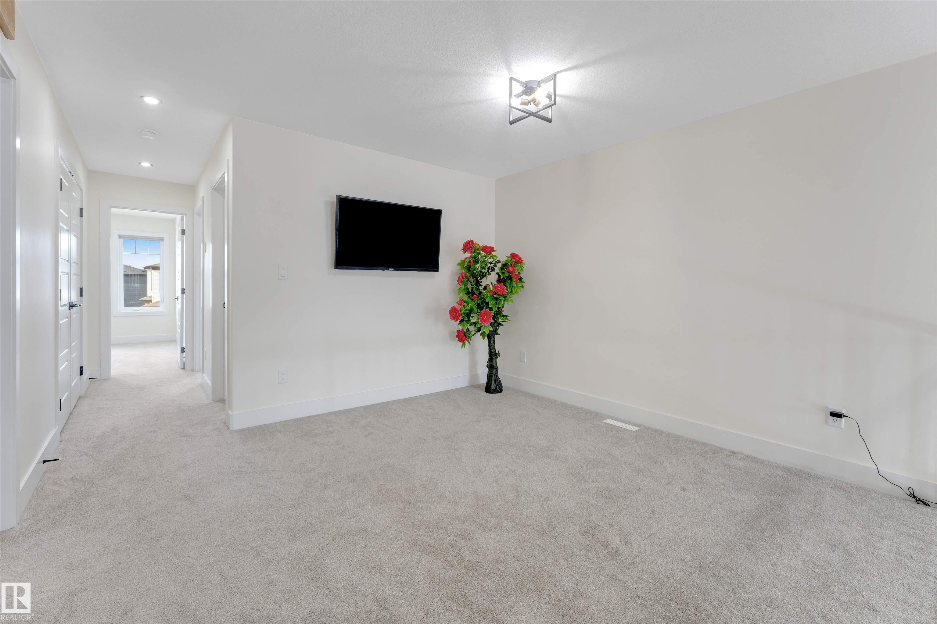 Photo 34 at 4207 38a Street, Triomphe Estates, Beaumont