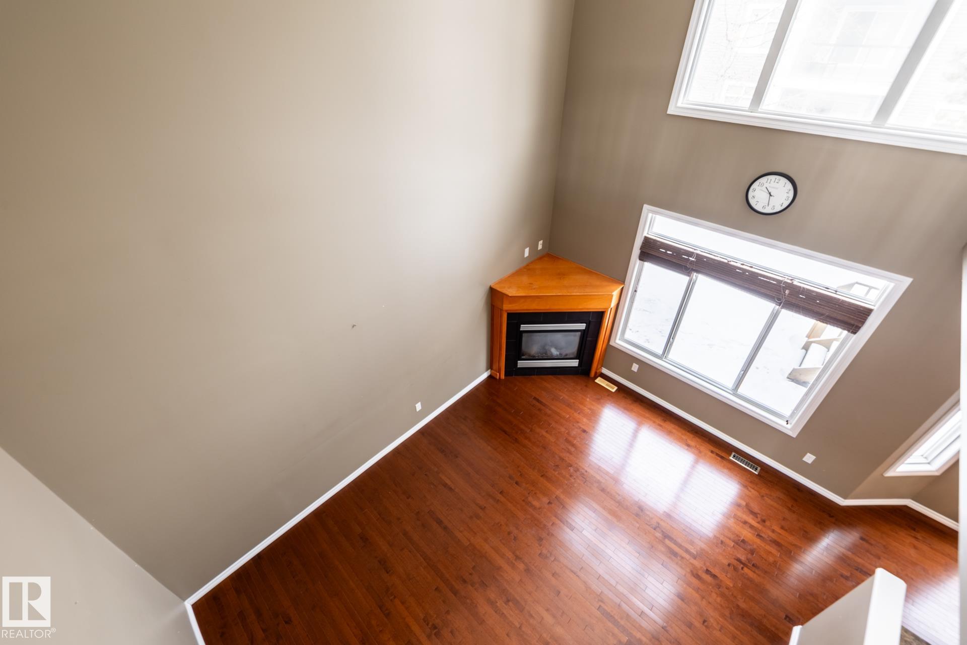 Picture for 11622 11 AV SW