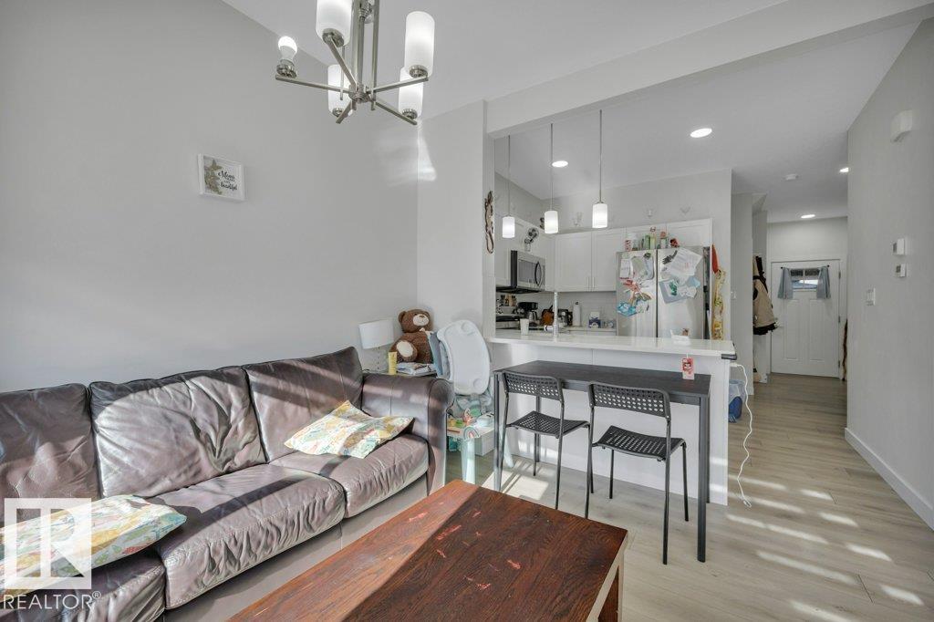 Picture for #46 603 ORCHARDS BV SW