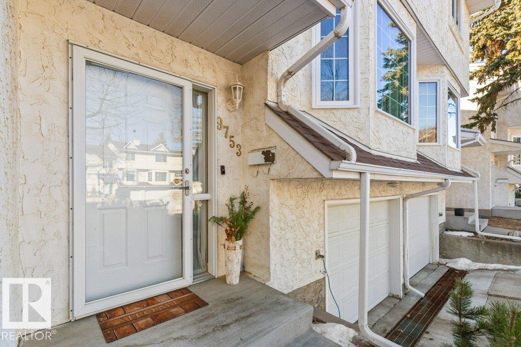 9753 176 Street NW, Terra Losa, Edmonton