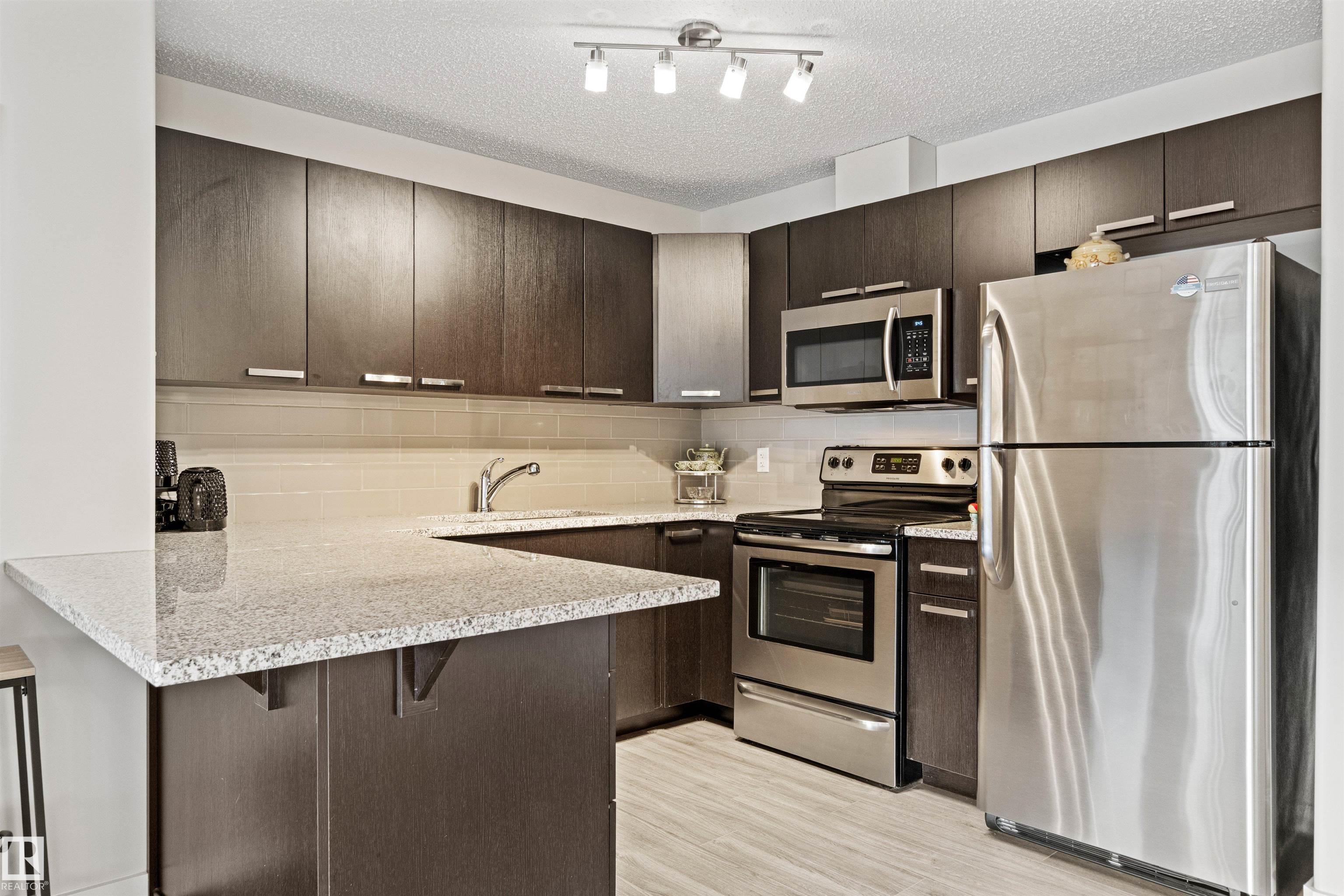 209 - 14808 125 Street NW, Baranow, Edmonton