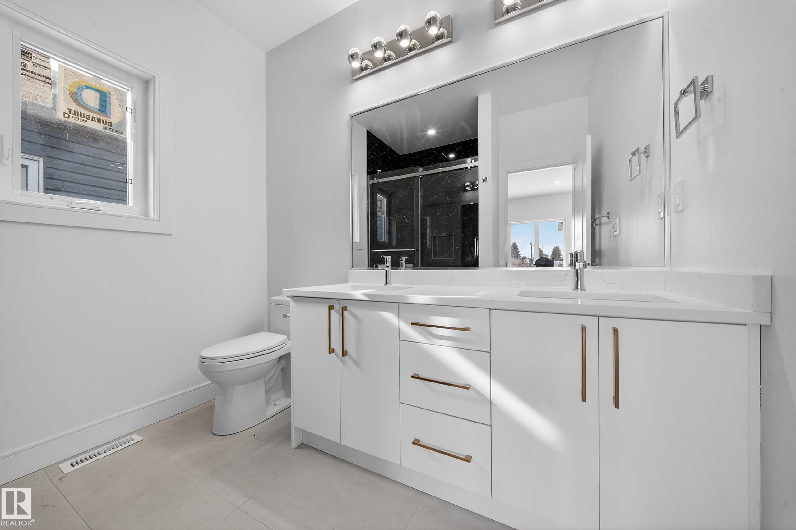 Photo 19 at 10938 157 Street NW, Mayfield, Edmonton