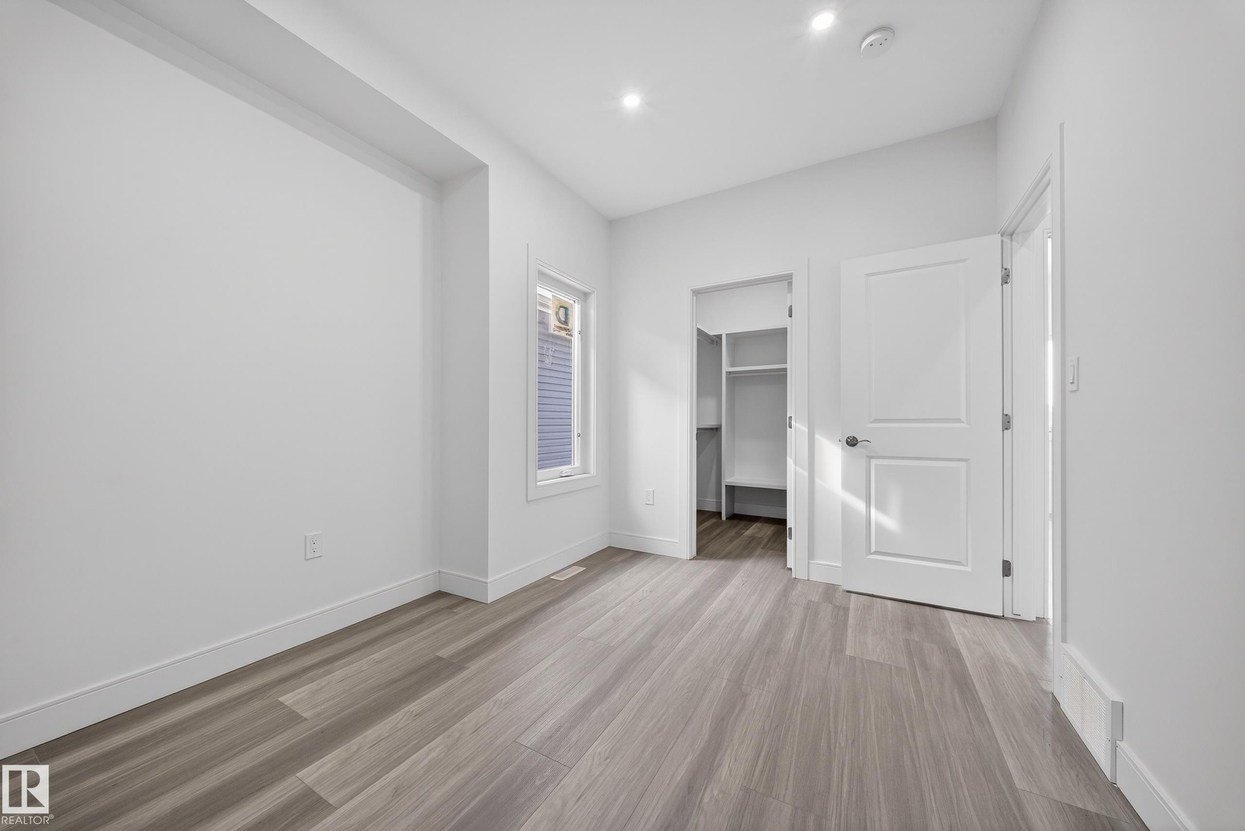 Photo 23 at 10938 157 Street NW, Mayfield, Edmonton