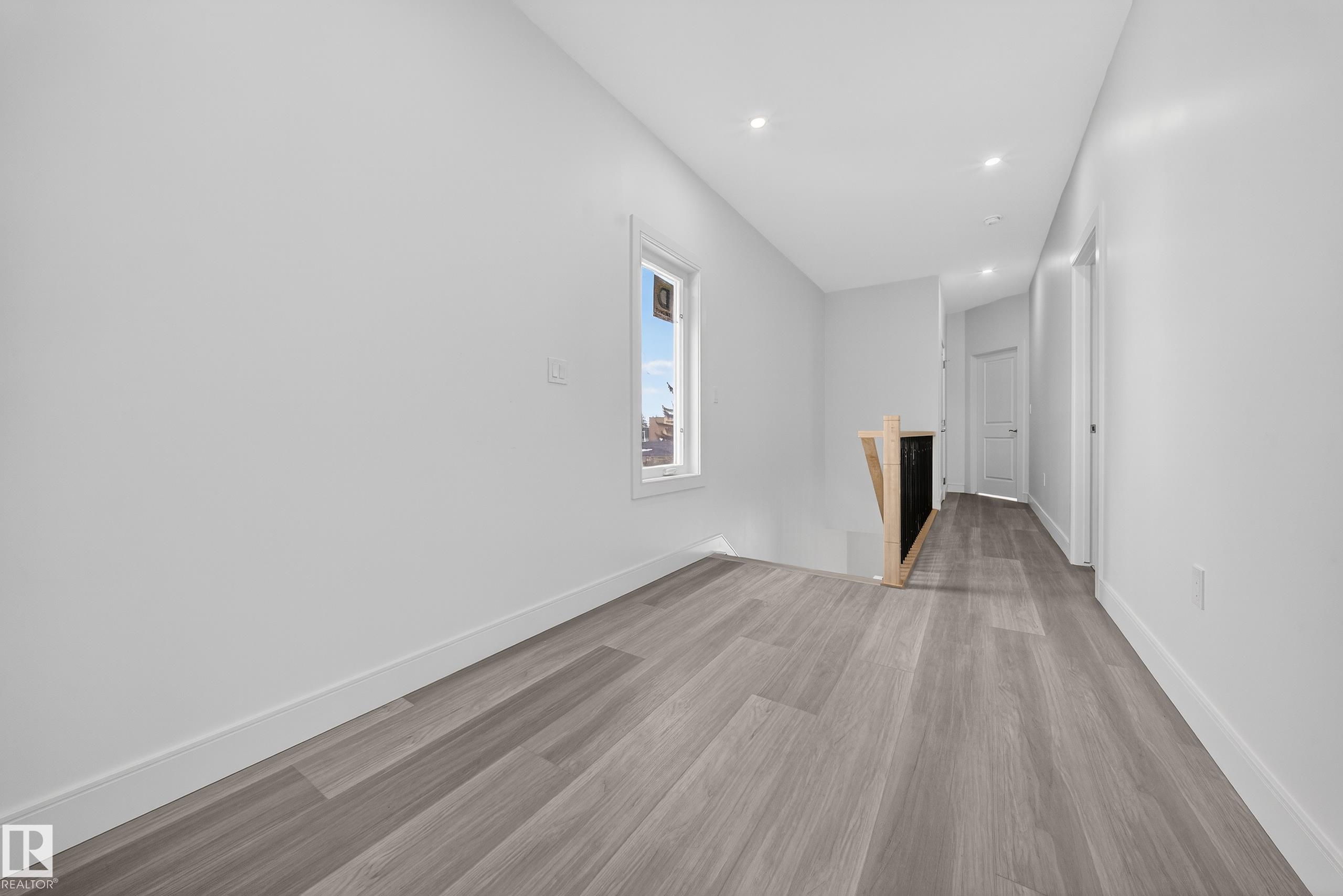 Photo 27 at 10938 157 Street NW, Mayfield, Edmonton