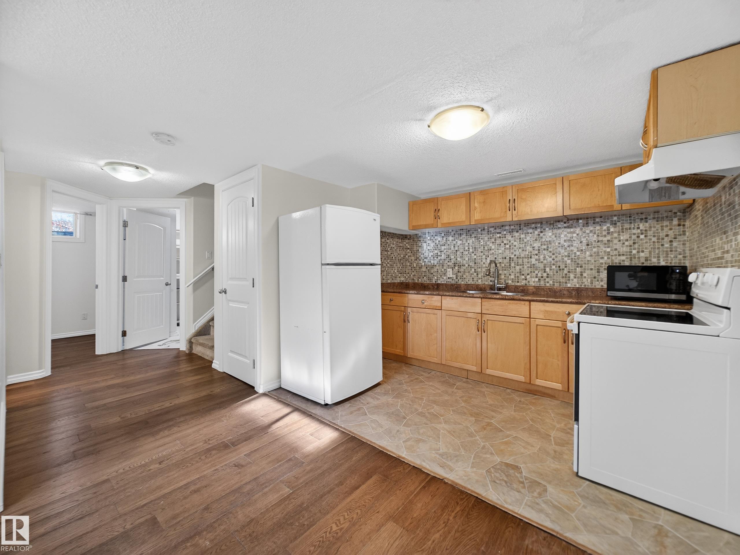 Photo 33 at 11933 77 Street NW, Eastwood, Edmonton