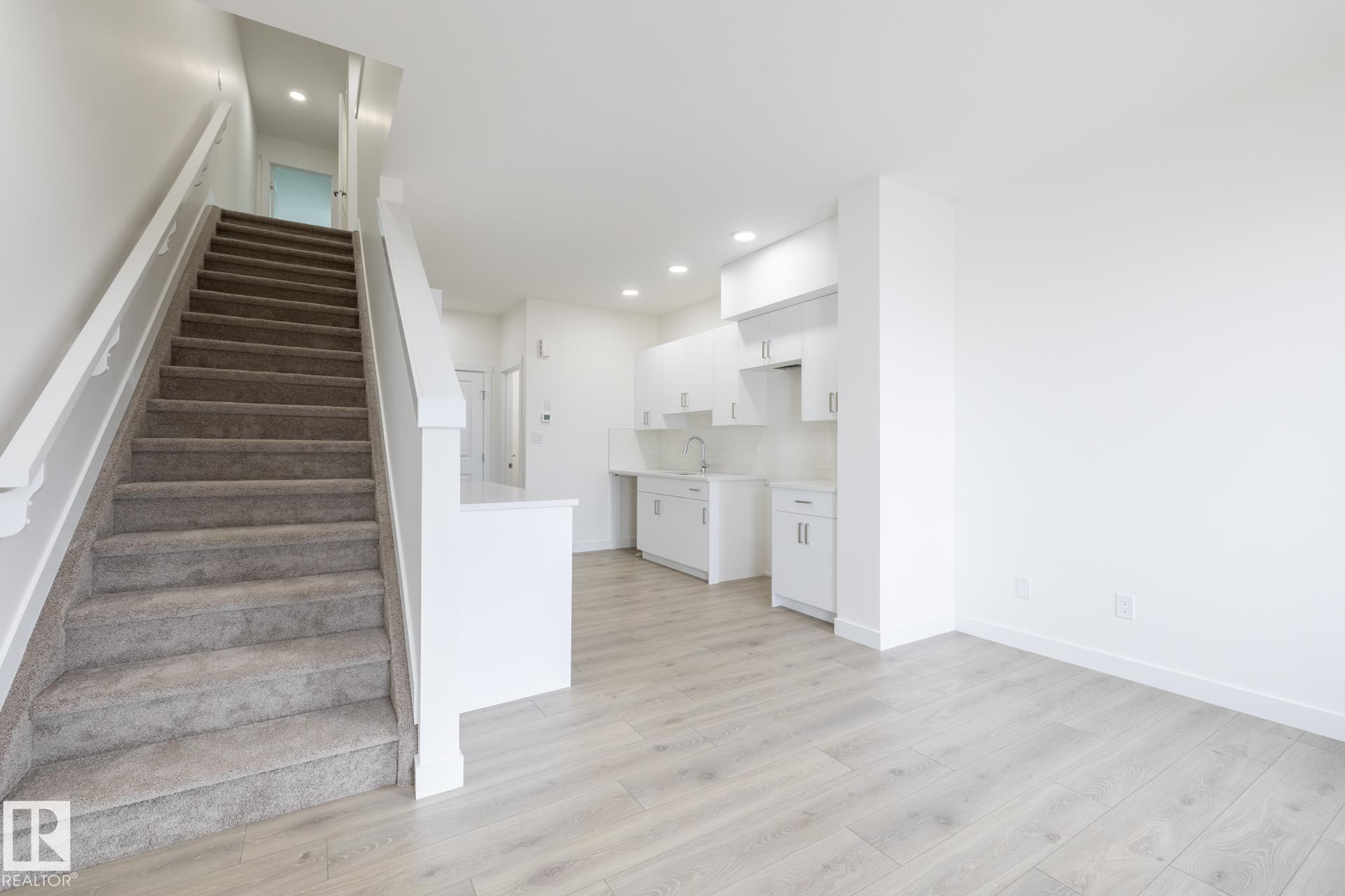 Photo 8 at 26 - 7110 Keswick Common SW, Keswick, Edmonton