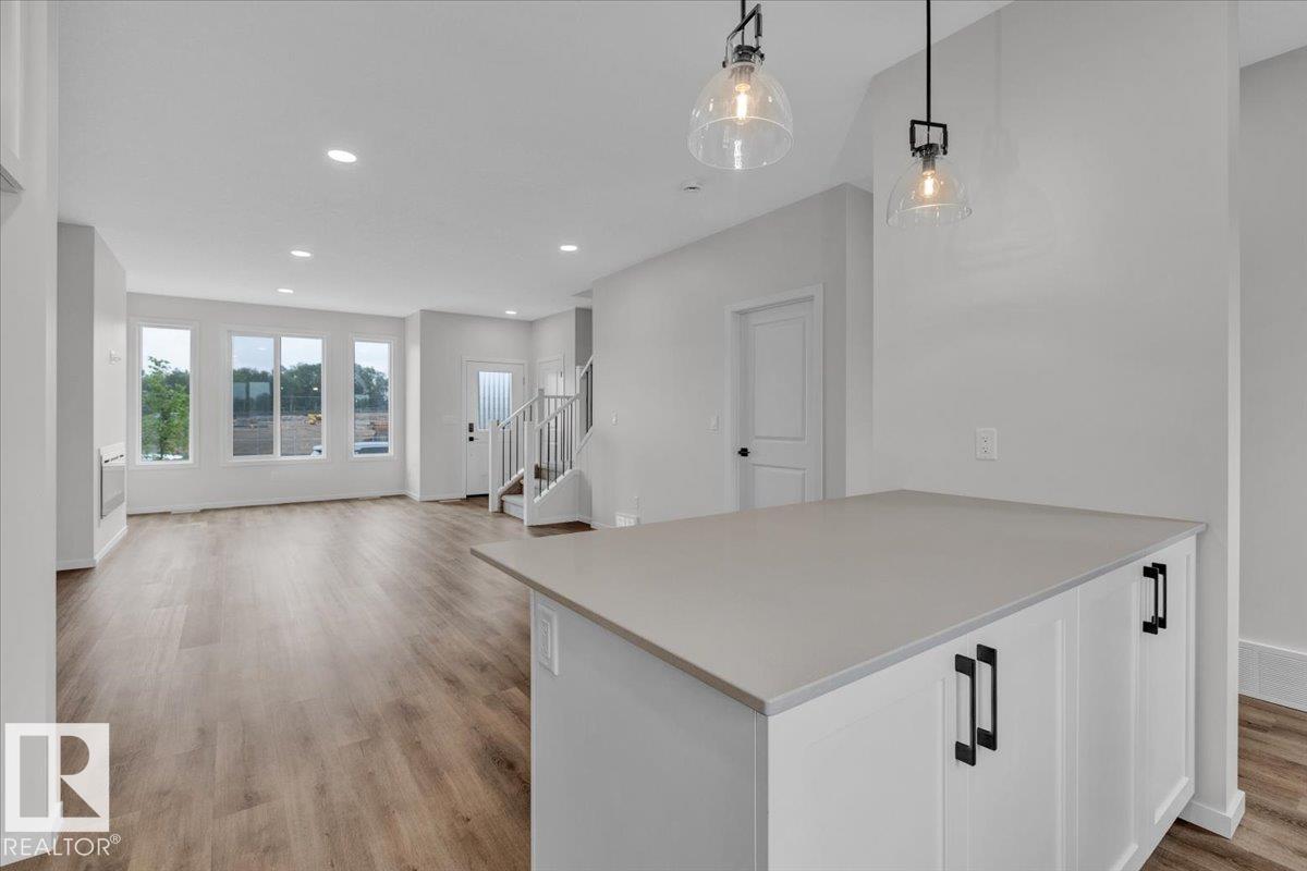 Photo 16 at 1098 Mcleod Avenue, Easton, Spruce Grove