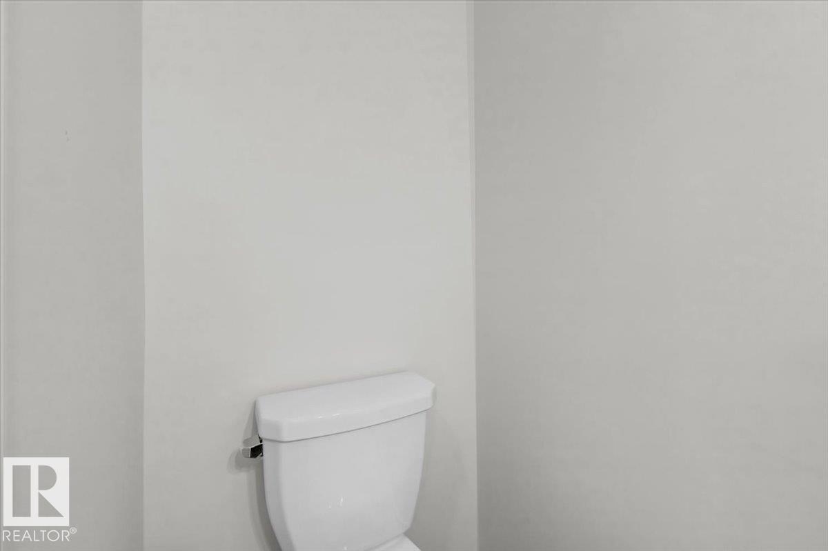 Photo 19 at 1098 Mcleod Avenue, Easton, Spruce Grove