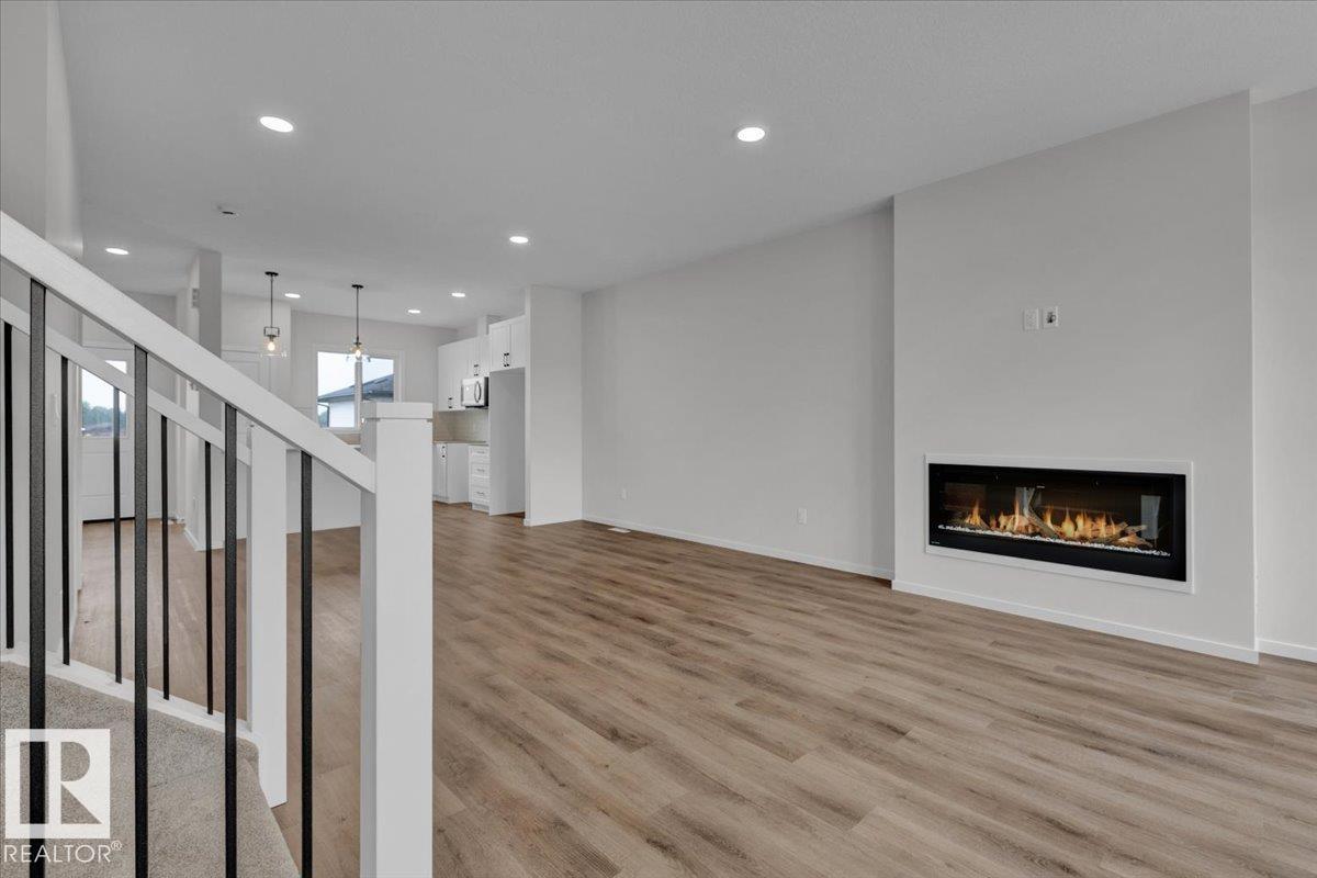 1098 Mcleod Avenue, Easton, Spruce Grove