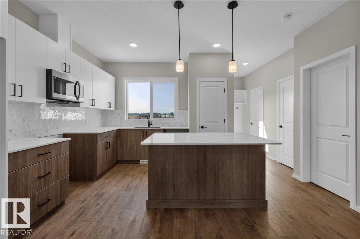 Photo 12 at 1096 Mcleod Avenue, Easton, Spruce Grove