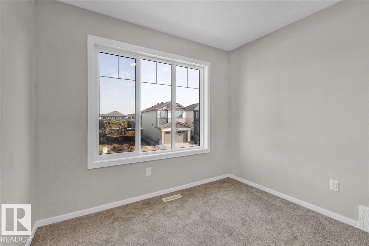 Photo 22 at 1096 Mcleod Avenue, Easton, Spruce Grove