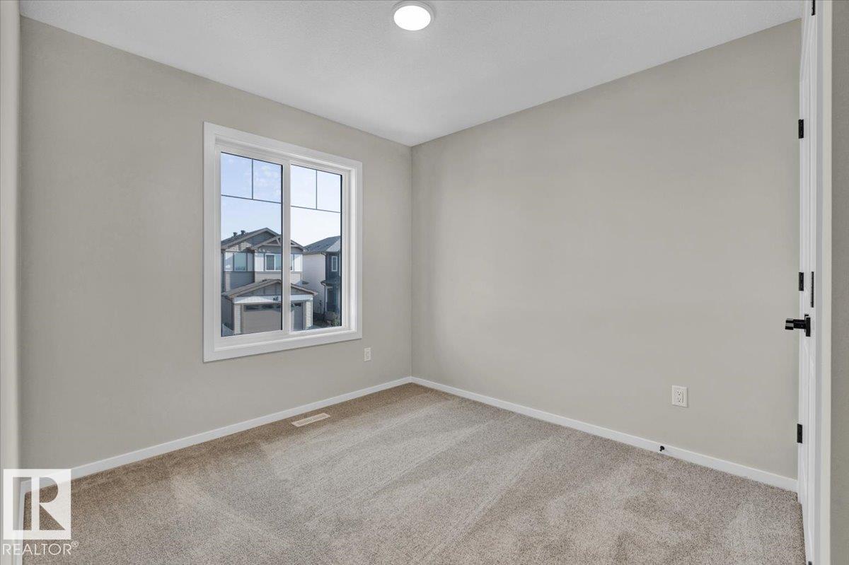 Photo 25 at 1096 Mcleod Avenue, Easton, Spruce Grove