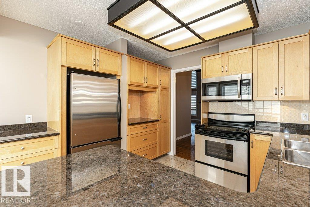 Photo 12 at 1051 109 Street NW, Bearspaw, Edmonton