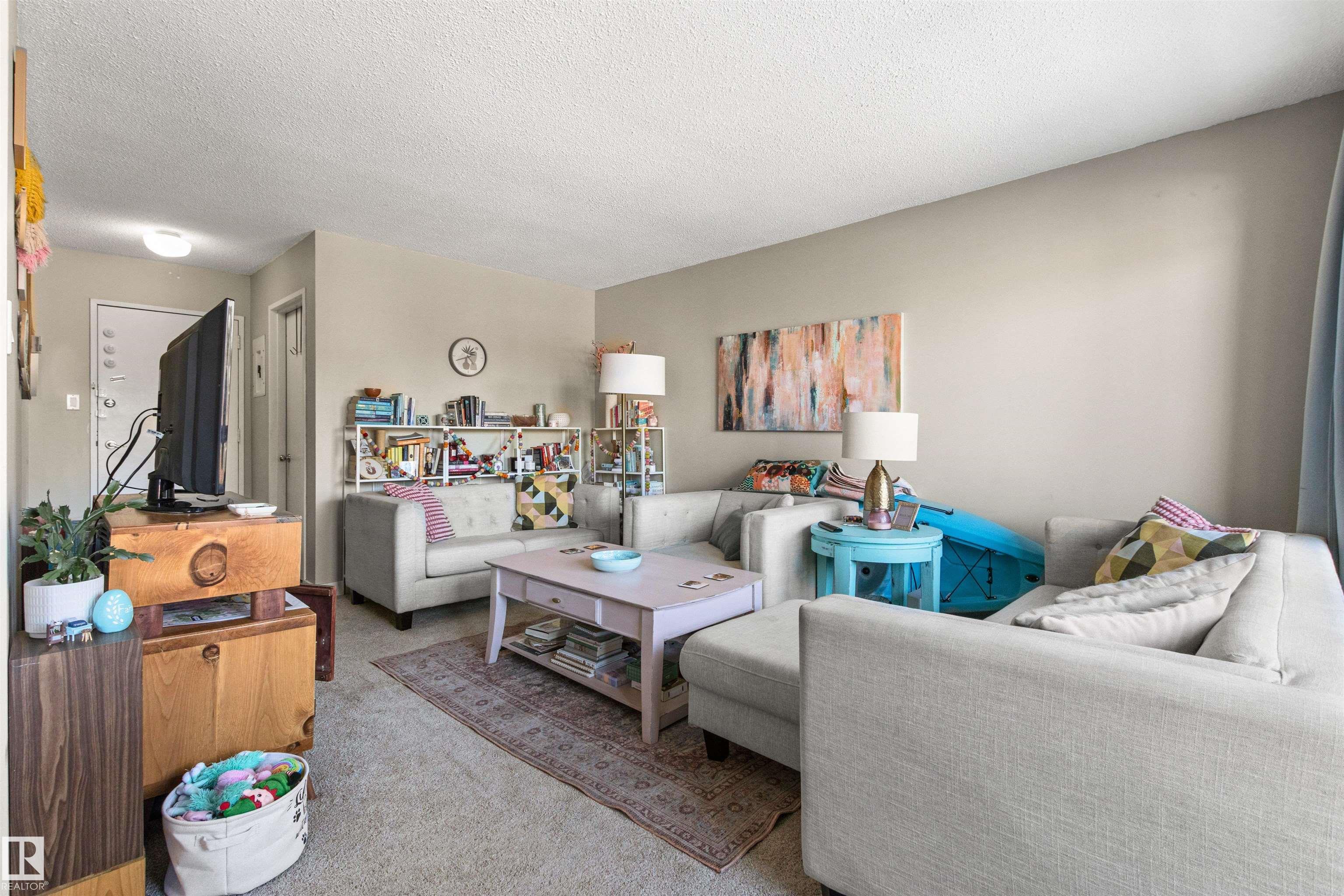 Photo 8 at 304 - 11420 40 Avenue NW, Royal Gardens, Edmonton