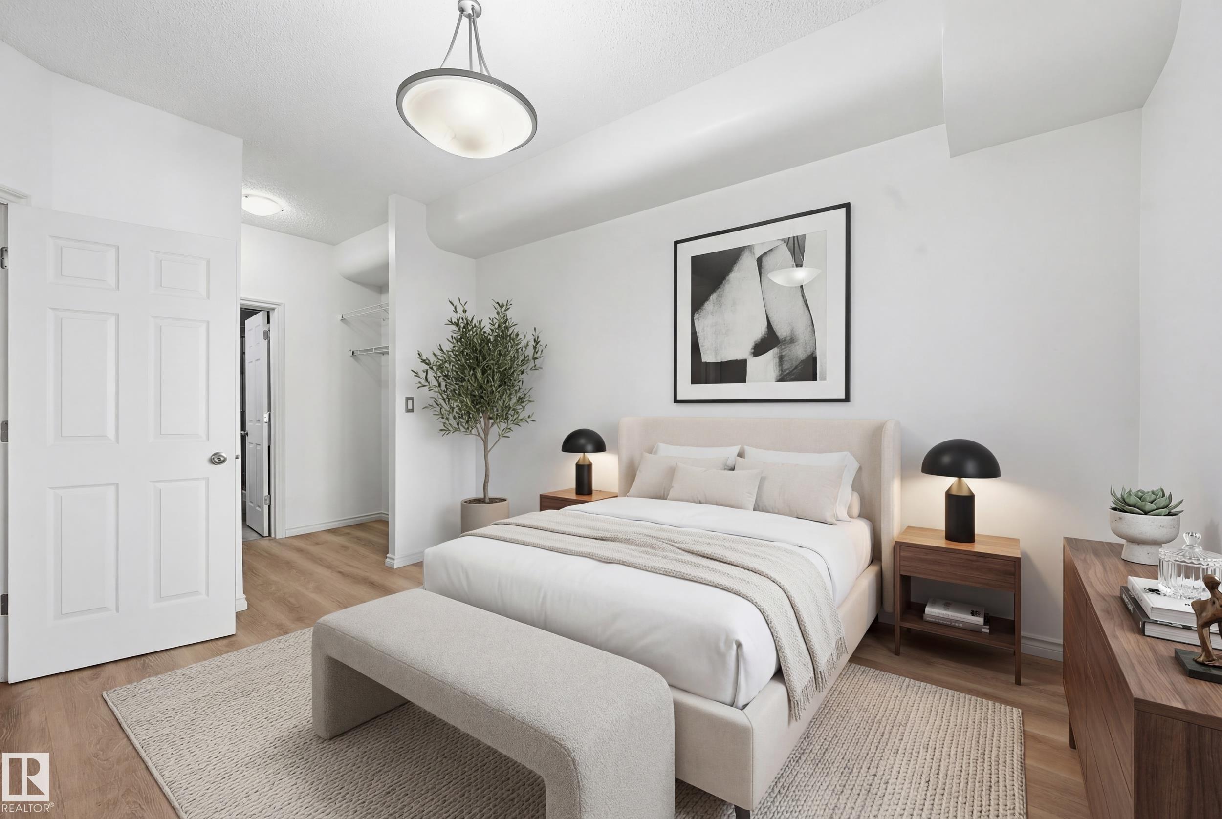 Photo 12 at 517 - 10235 112 Street NW, Wîhkwêntôwin, Edmonton