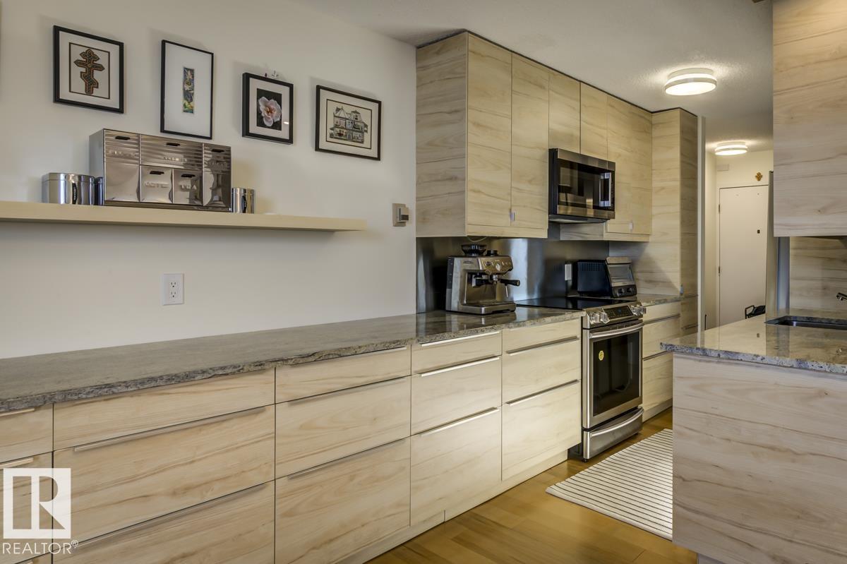 Photo 14 at 804 - 9909 110 Street NW, Wîhkwêntôwin, Edmonton