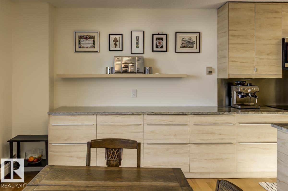 Photo 16 at 804 - 9909 110 Street NW, Wîhkwêntôwin, Edmonton