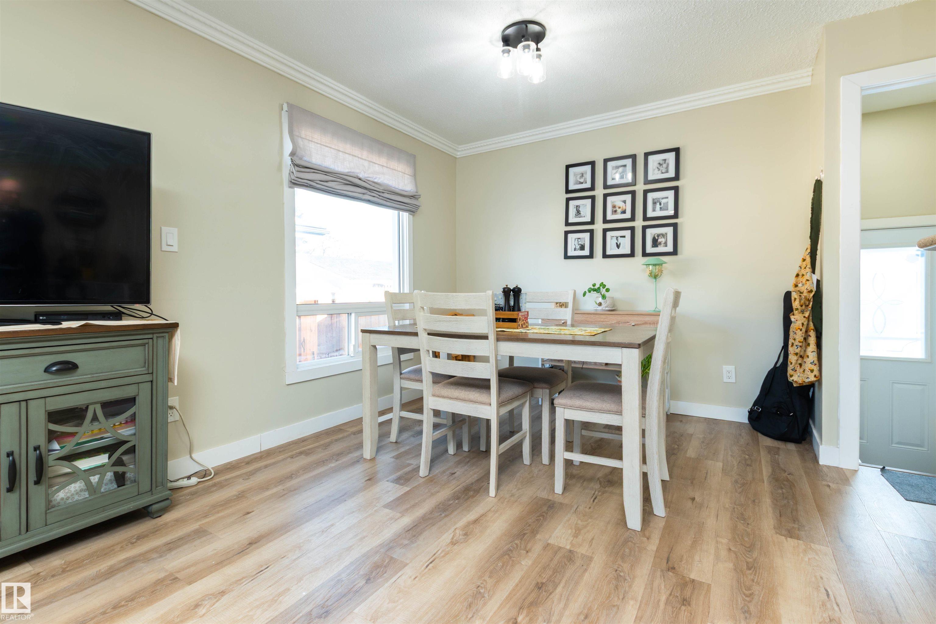 Photo 13 at 24 Circlewood Drive, Maplewood, Sherwood Park