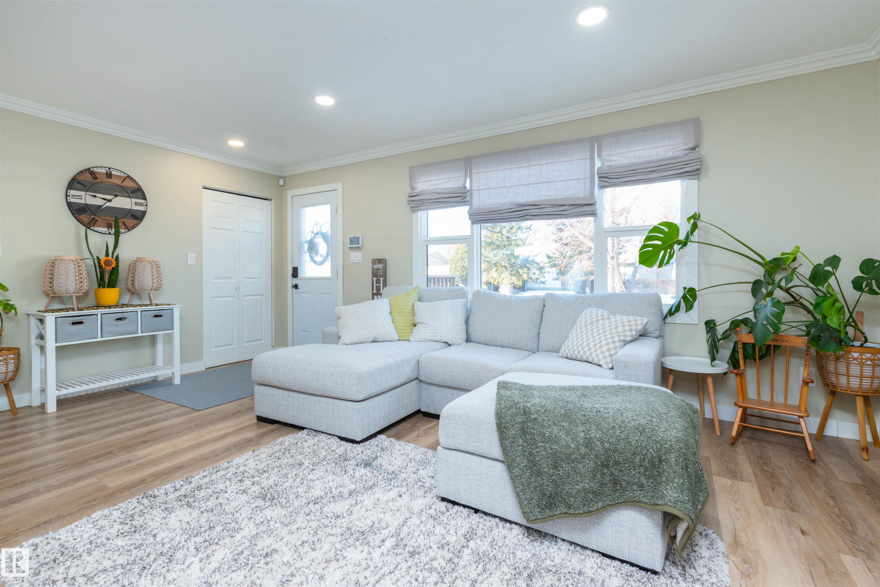 Photo 6 at 24 Circlewood Drive, Maplewood, Sherwood Park