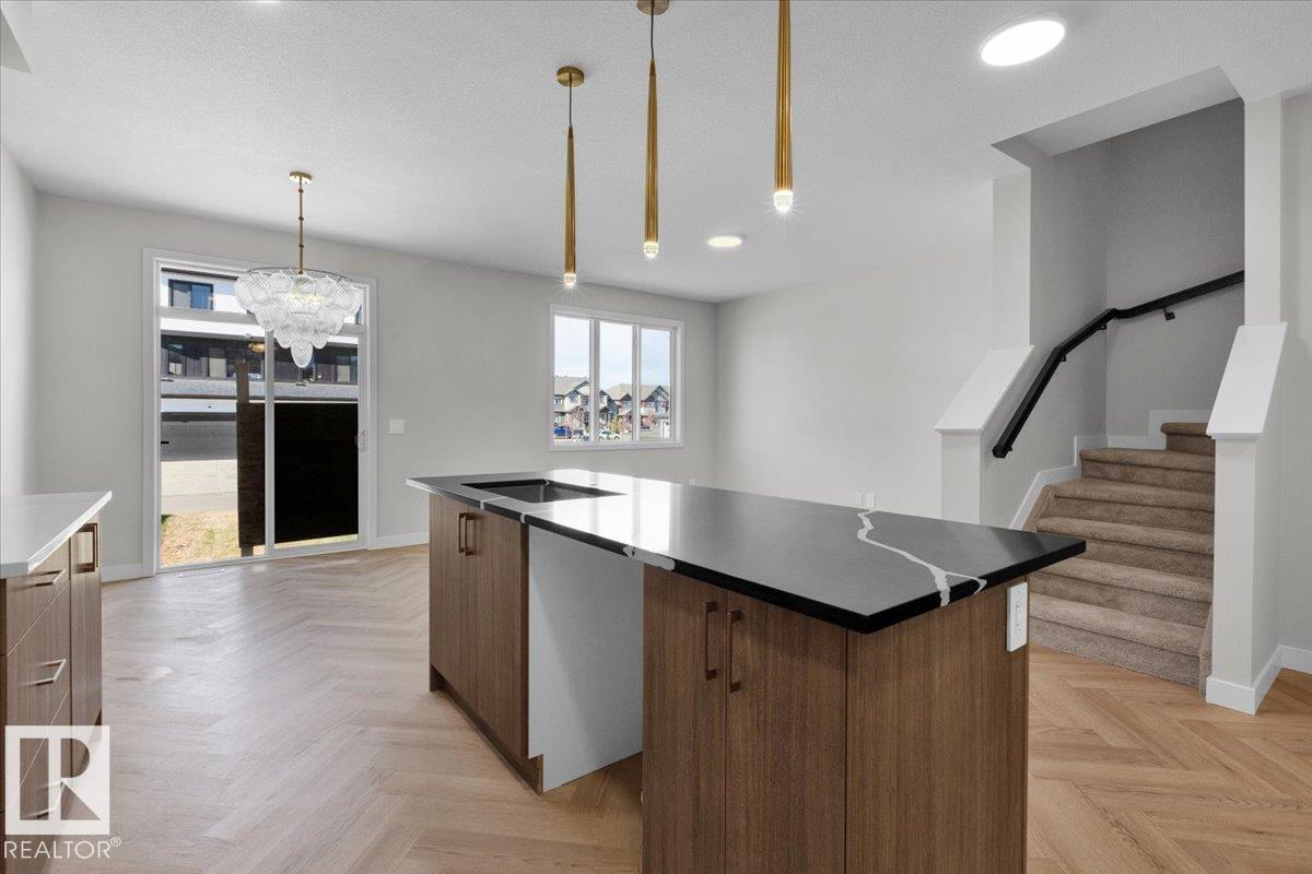 Photo 10 at 2110 Crossbill Lane NW, Kinglet Gardens, Edmonton