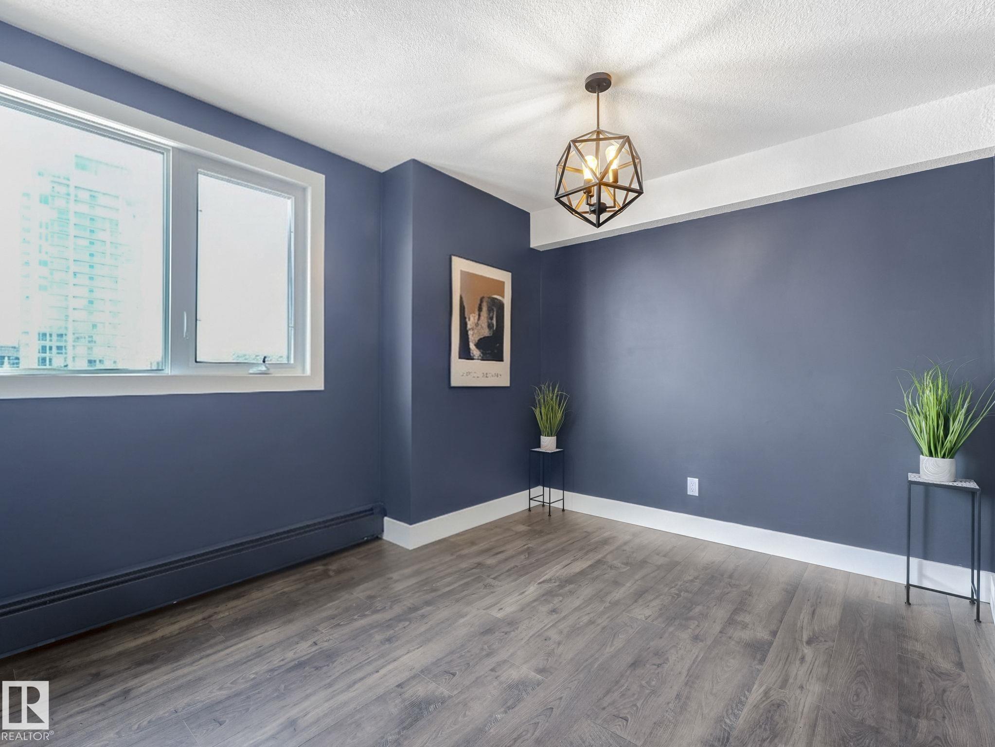 Photo 20 at 1001 - 9929 113 Street NW, Wîhkwêntôwin, Edmonton