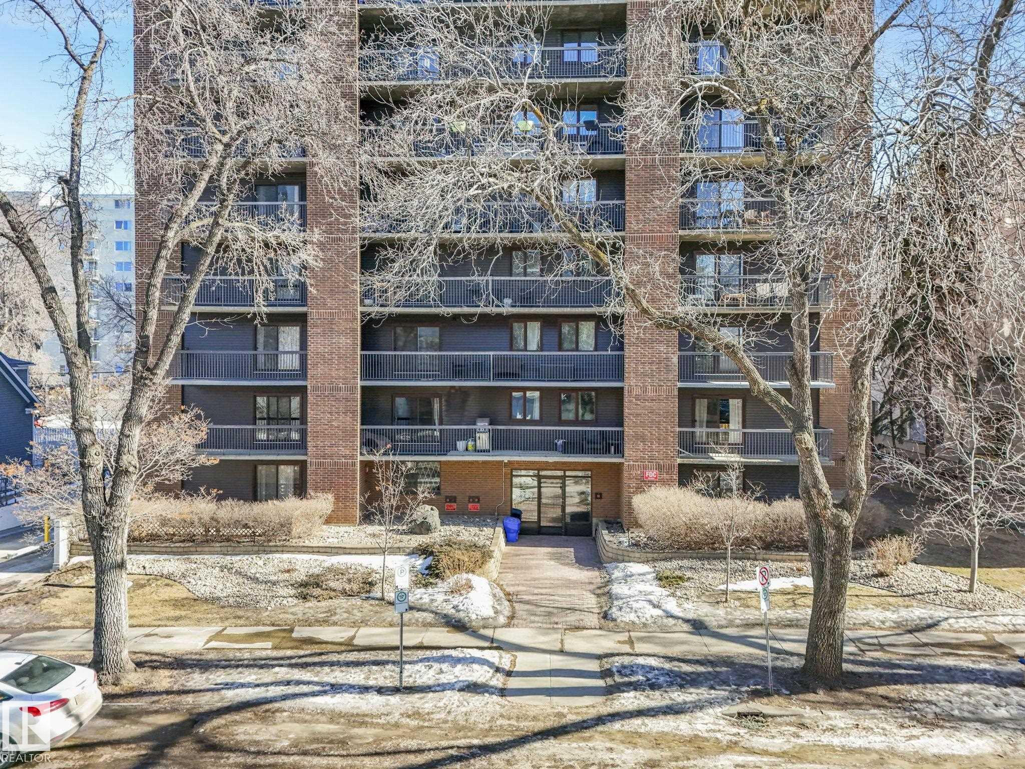 Photo 34 at 1001 - 9929 113 Street NW, Wîhkwêntôwin, Edmonton