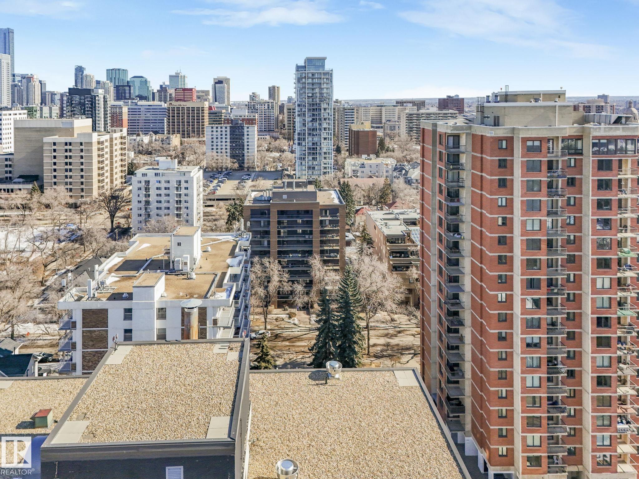 Photo 36 at 1001 - 9929 113 Street NW, Wîhkwêntôwin, Edmonton