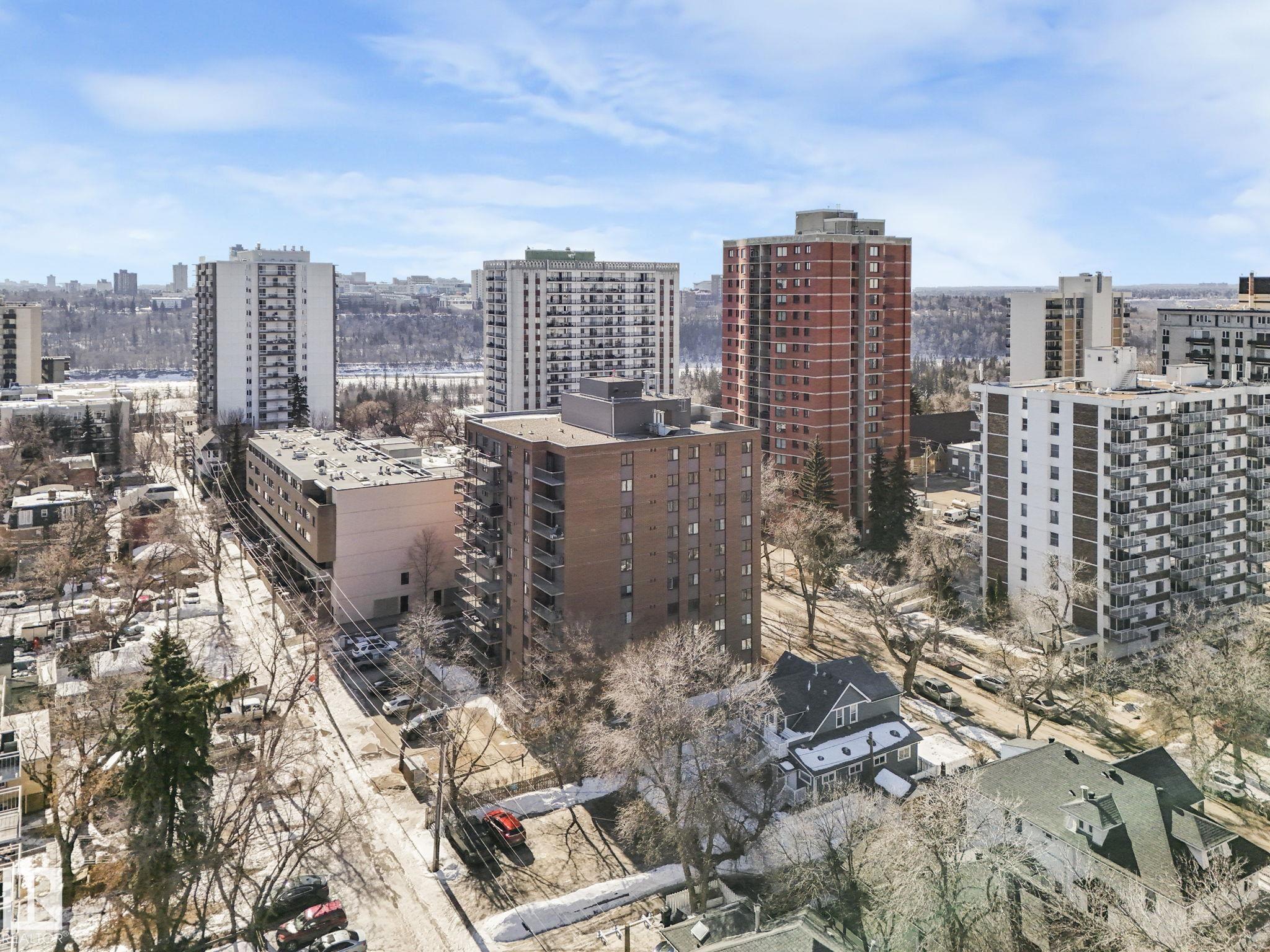 Photo 40 at 1001 - 9929 113 Street NW, Wîhkwêntôwin, Edmonton