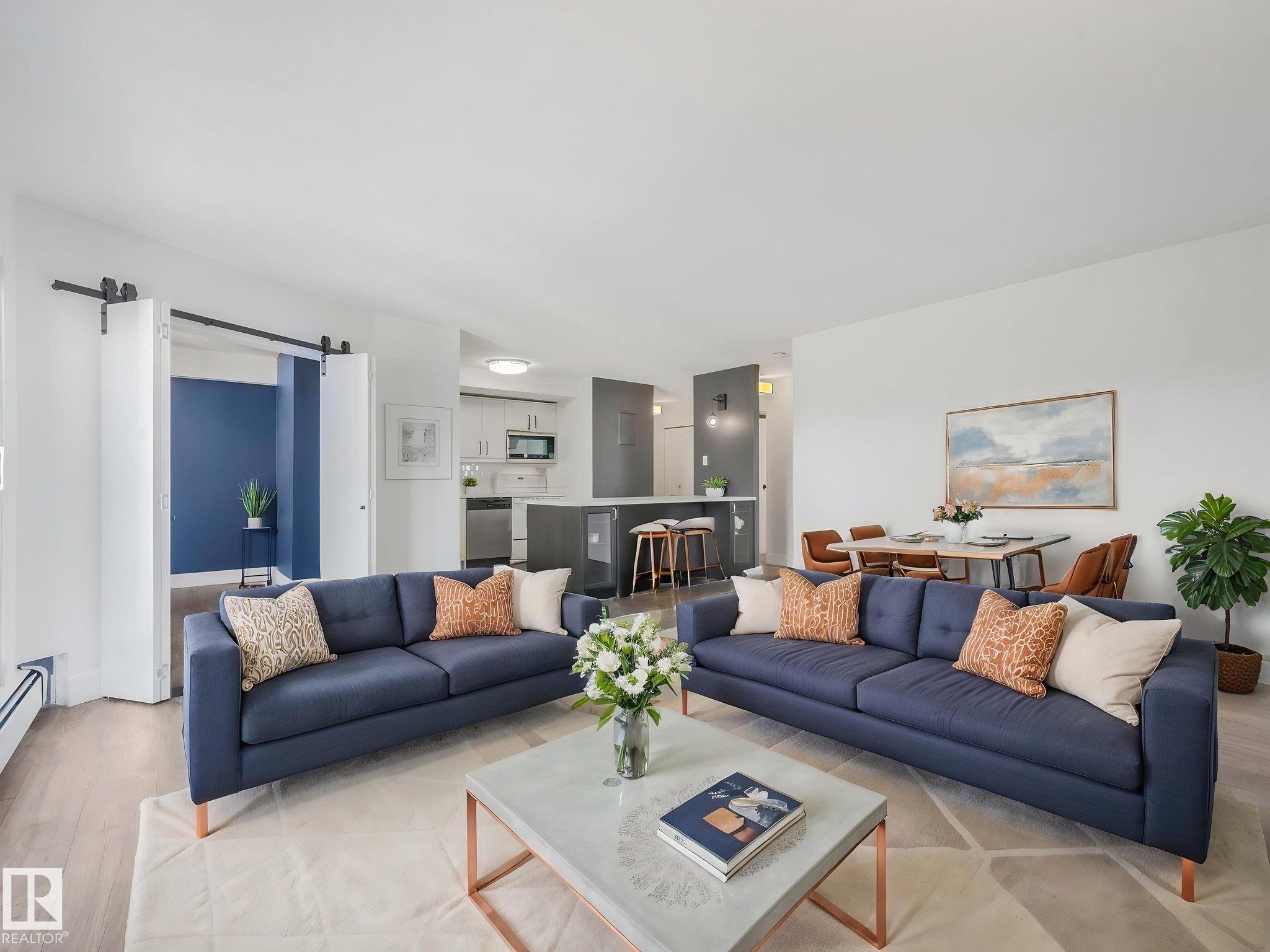 Photo 7 at 1001 - 9929 113 Street NW, Wîhkwêntôwin, Edmonton