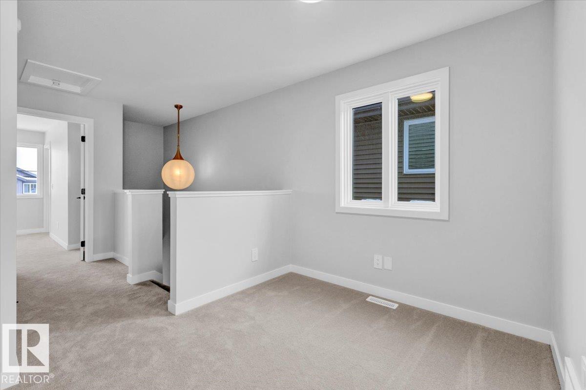 https://zimg.paragon.ice.com/ParagonImages/Property/PM/RAE/225389785/20/0/0/c5d547f3c2c396a8adc5df4822bd36f8/1/0eae88a44ecdbe54001cfc8c074e6cac/225389785-e5891c66-6603-49dc-b377-f84320fe6c55.JPG