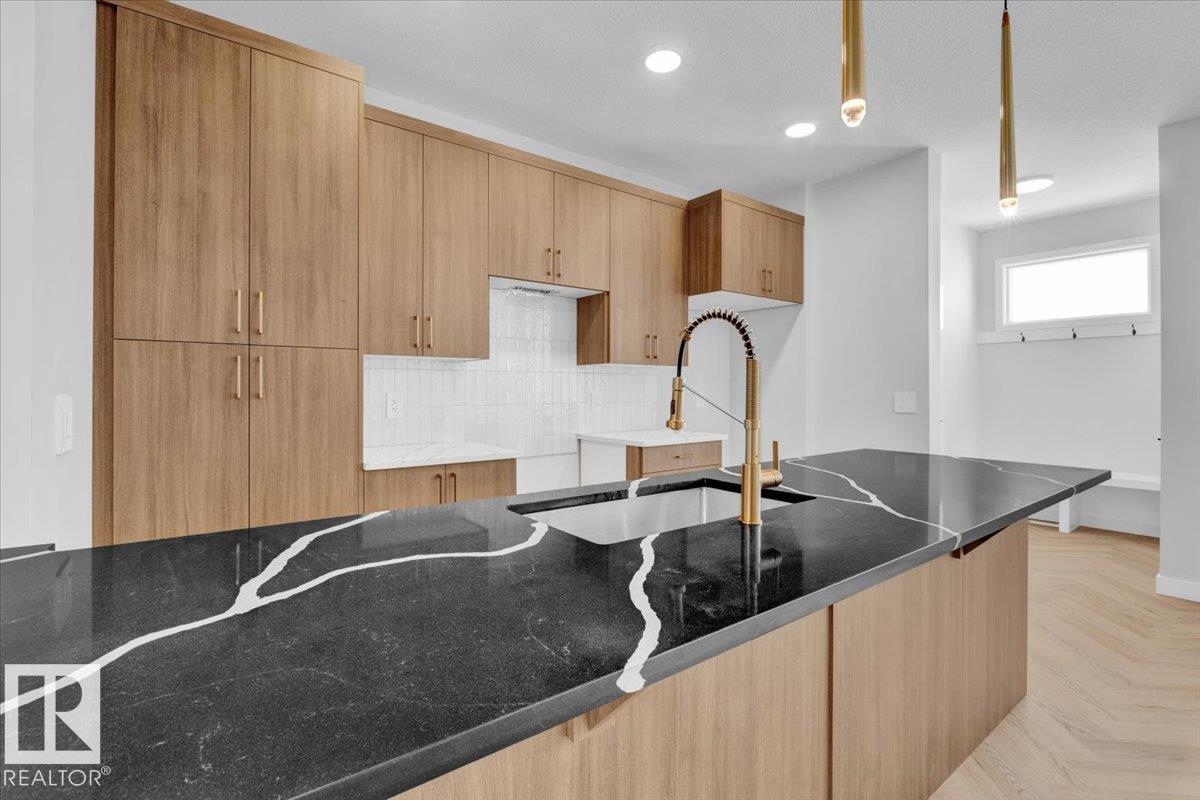 Picture for 2632 62 ST SW