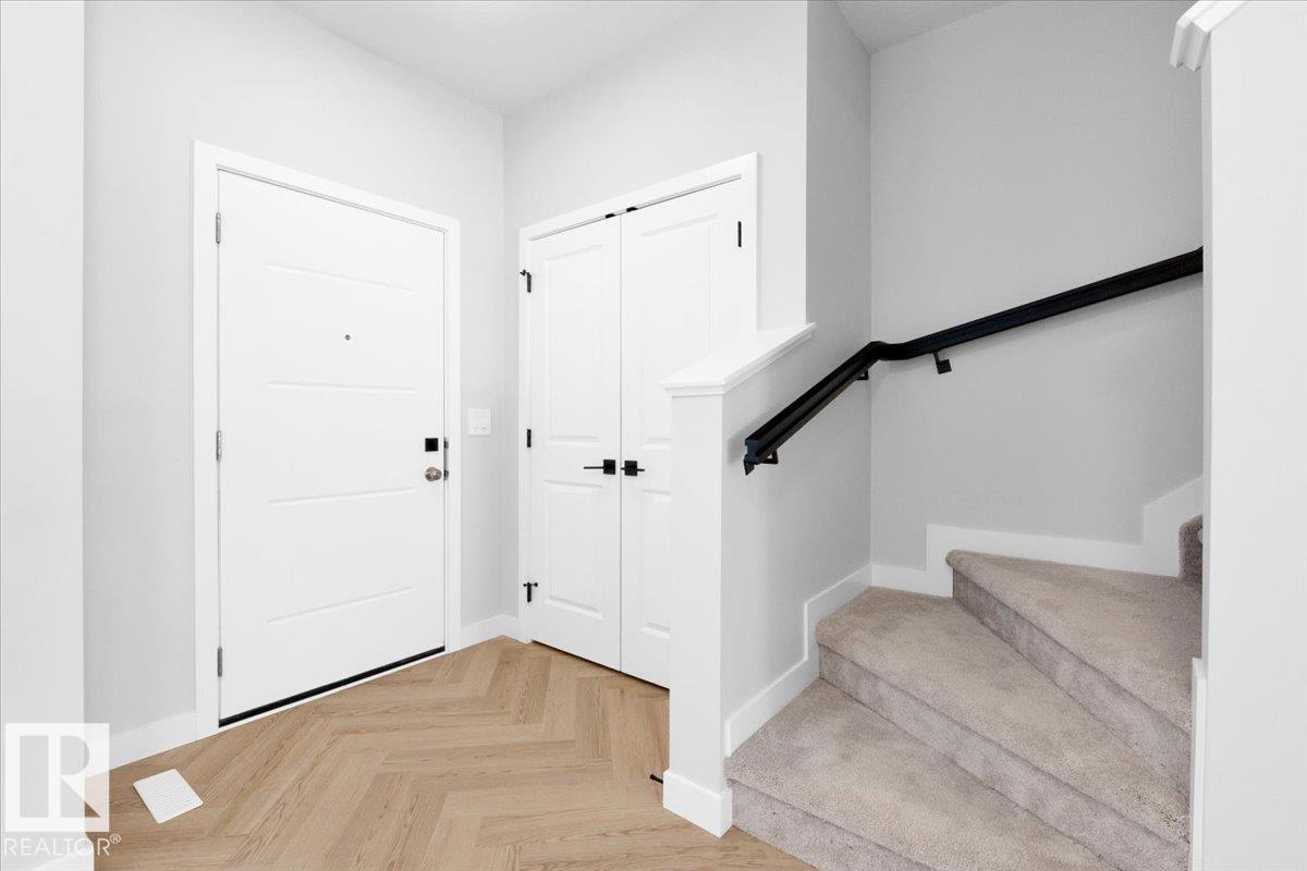 Photo 8 at 2632 62 Street SW, Mattson, Edmonton