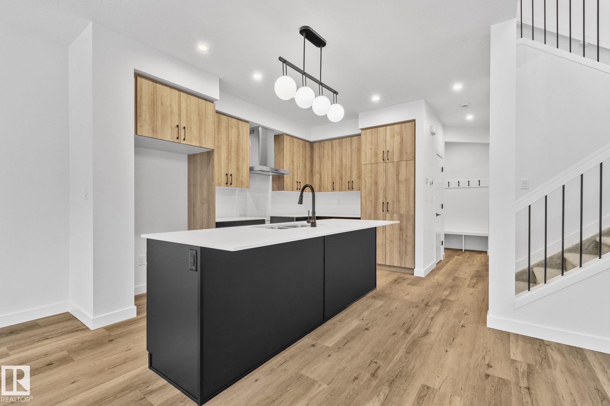 114 Royal Street, Riverside, St. Albert