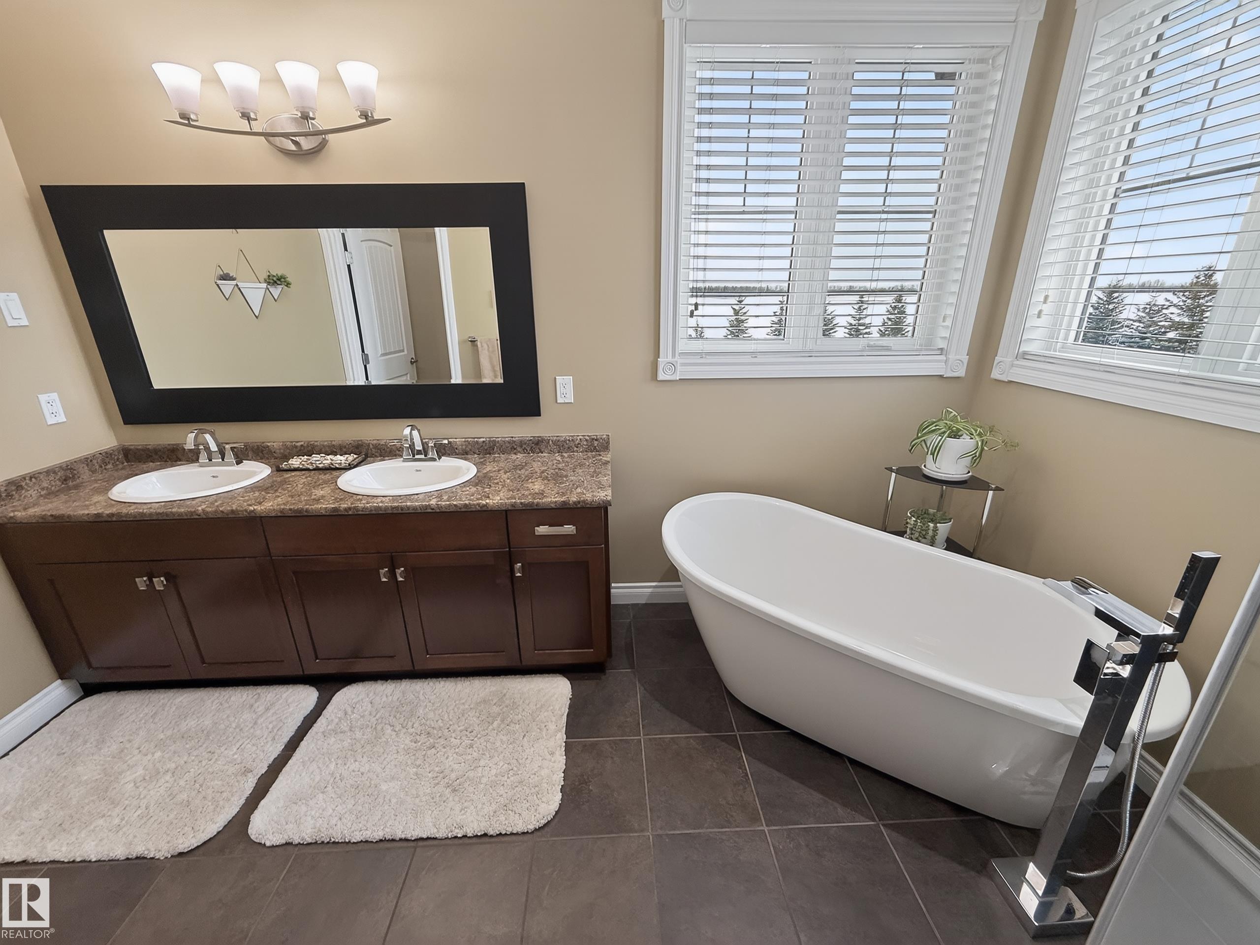 Photo 29 at 51016 Rge Road 270, None, Rural Parkland County