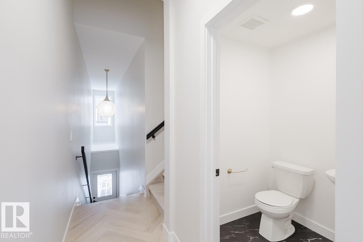 Picture for #4 16231 19 AV SW