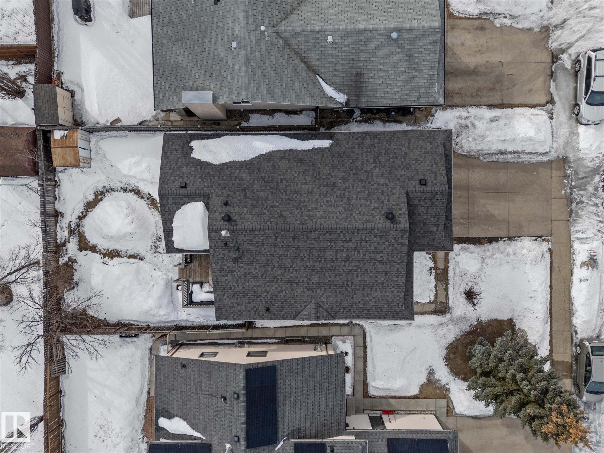 Photo 32 at 17803 94 Street NW, Lago Lindo, Edmonton