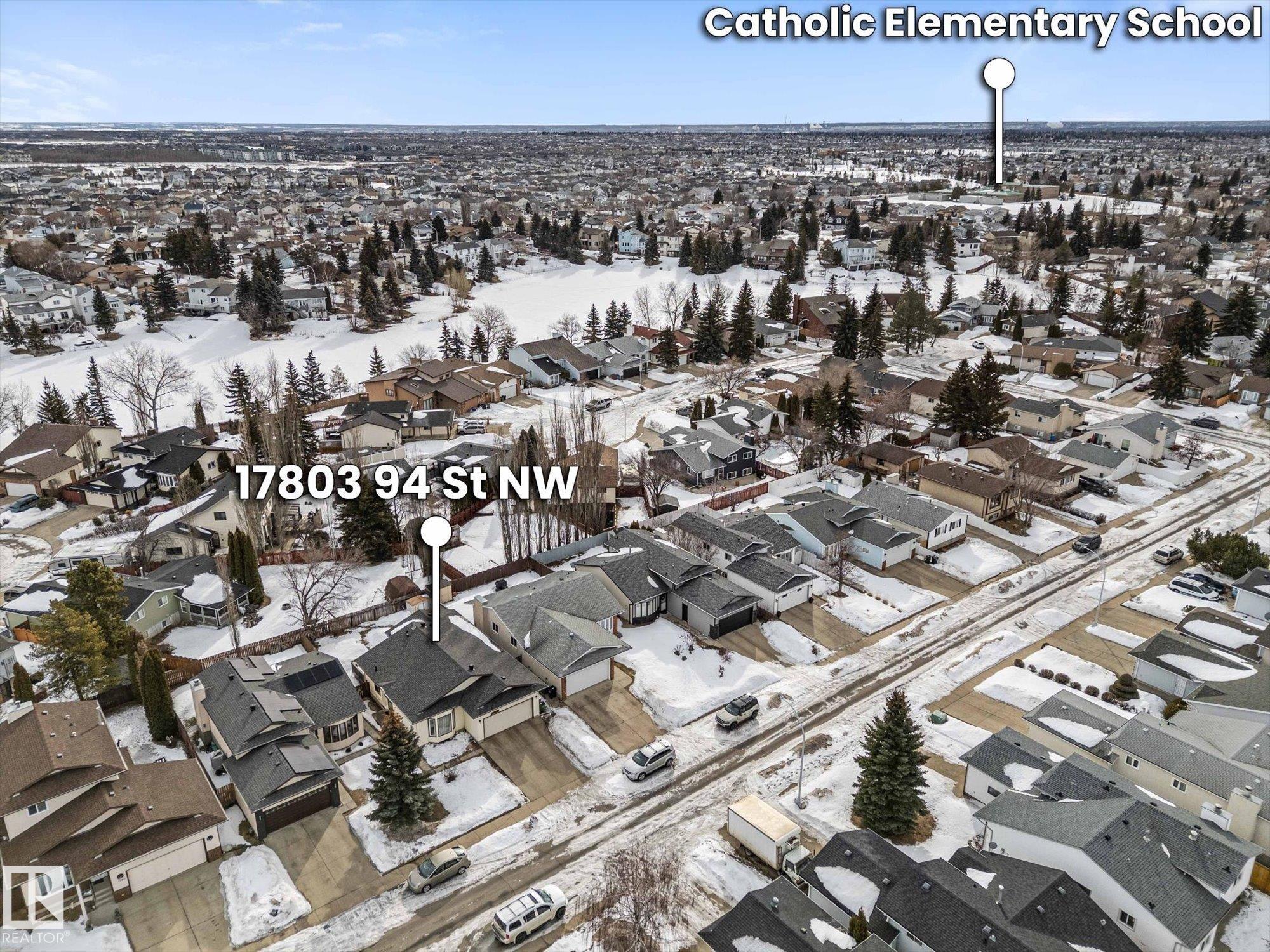 Photo 35 at 17803 94 Street NW, Lago Lindo, Edmonton