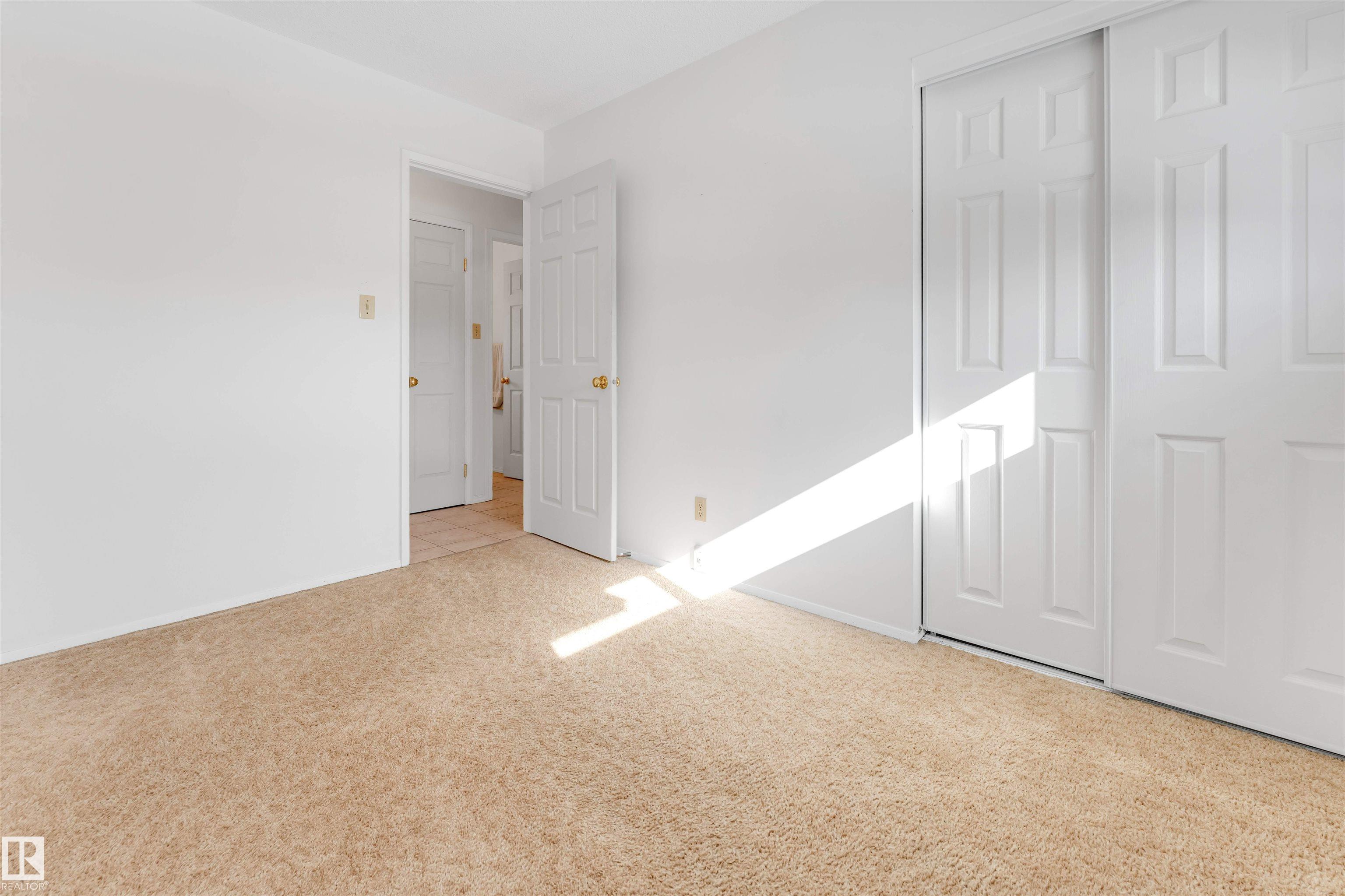 Photo 23 at 8716 137 Avenue NW, Northmount, Edmonton