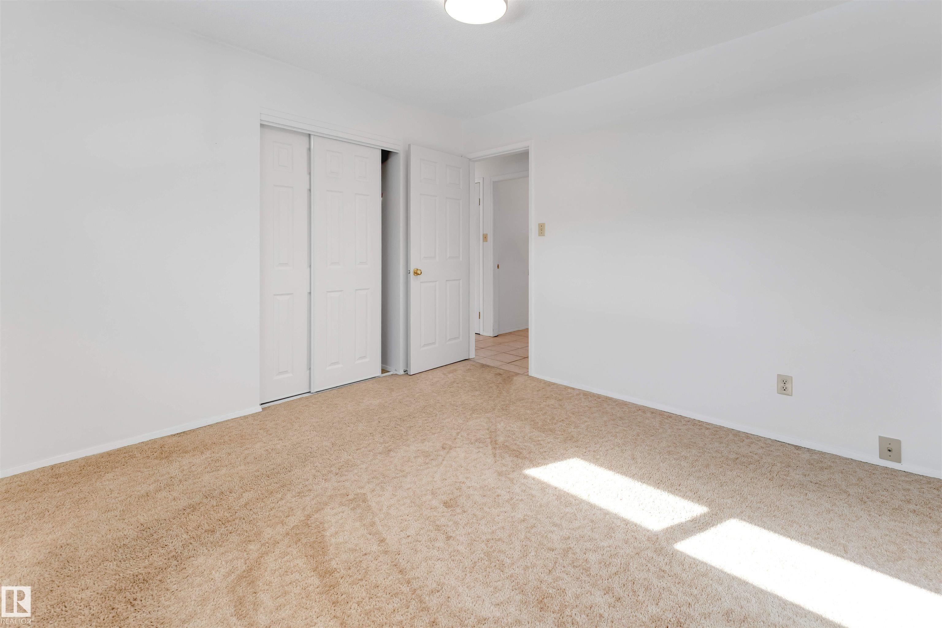 Photo 26 at 8716 137 Avenue NW, Northmount, Edmonton